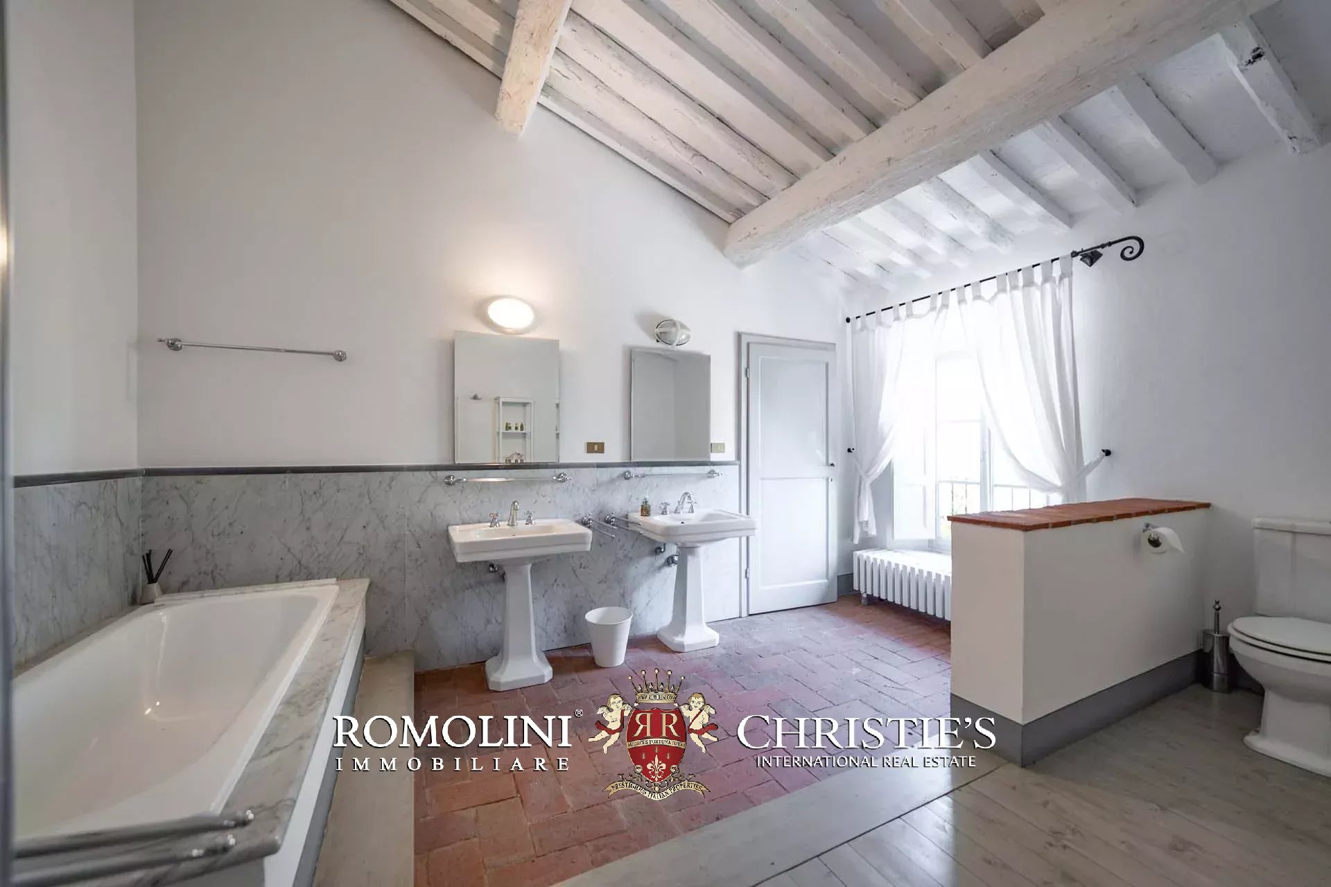 15 Bedroom Villa/Townhouse's Image 74