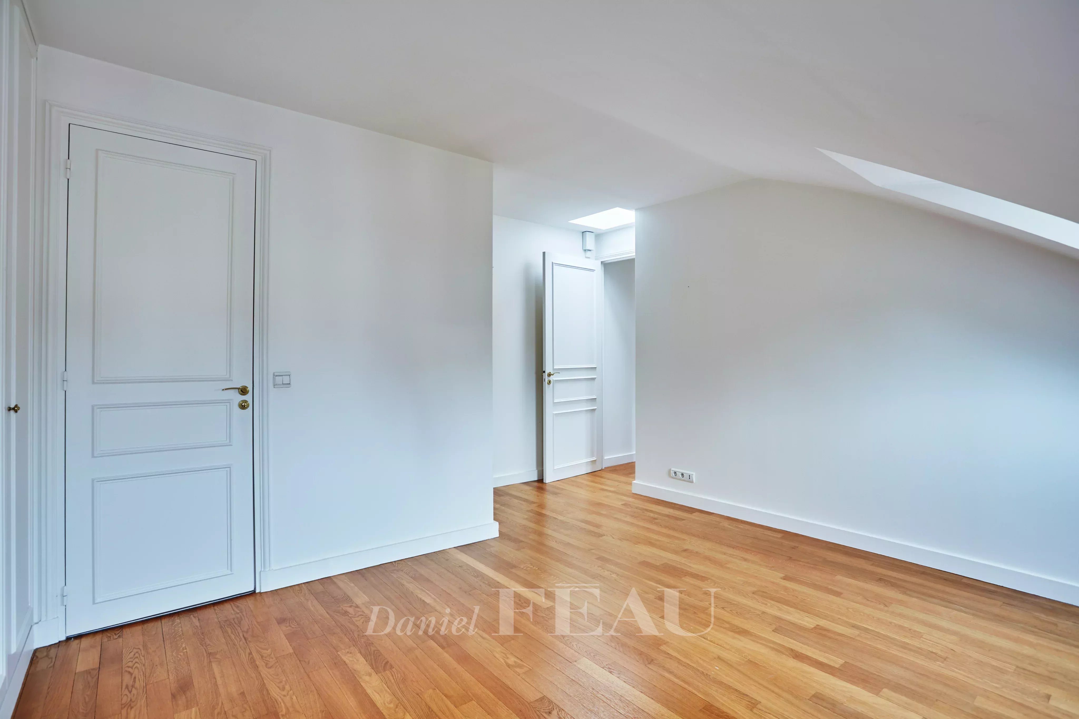 Rental Apartment Paris 8th