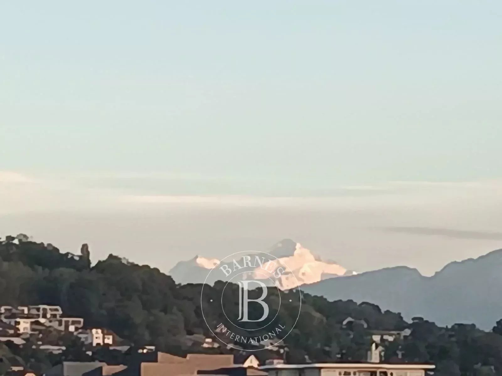 Daire Annemasse - picture 11