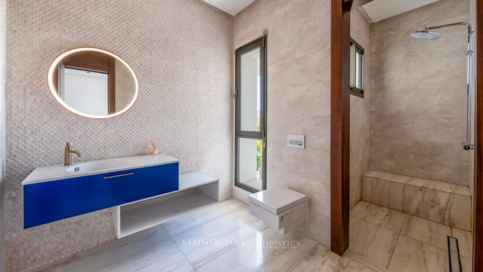 5 Bedroom Villa/Townhouse's Image 38