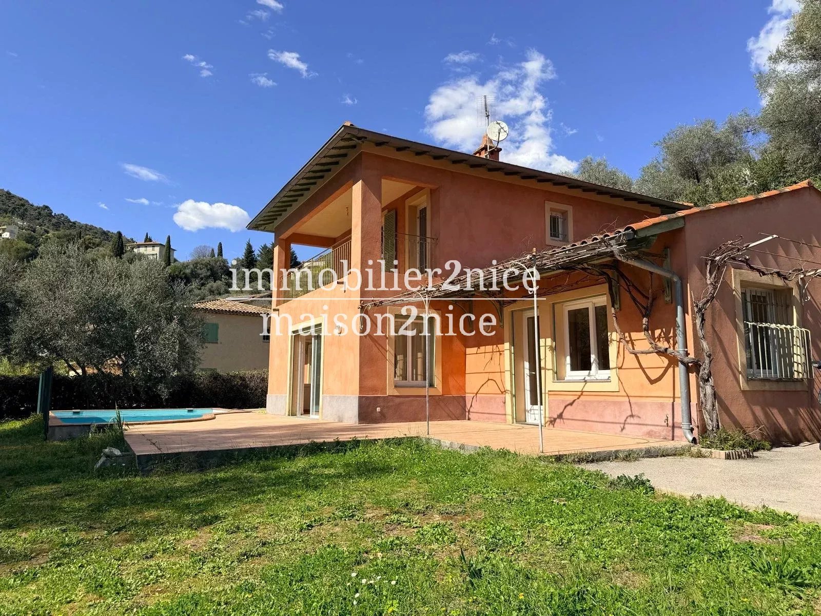 Agence immobilière de 