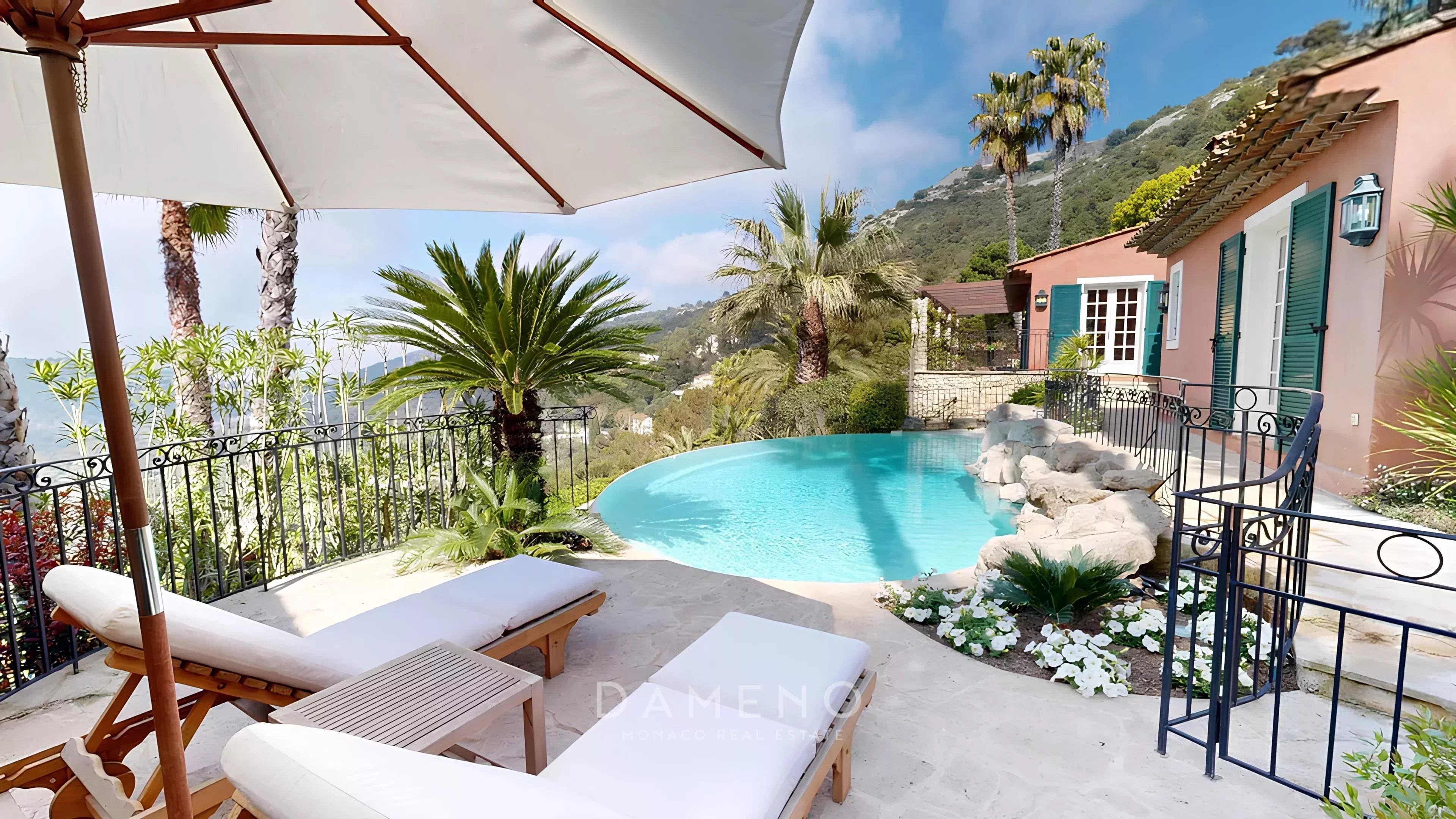 Villa provençale raffinée avec vue panoramique en location saisonnière