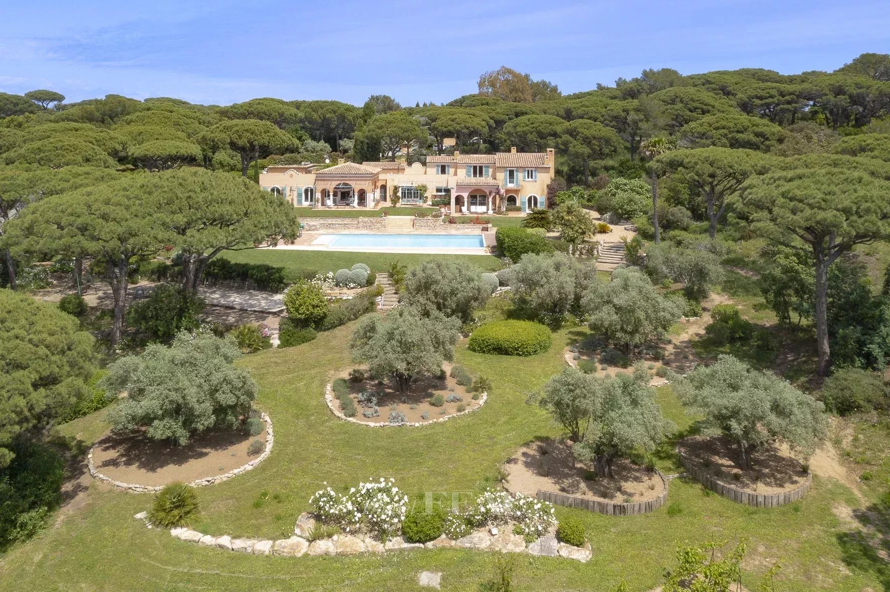 Saint-Tropez  -  A bare-ownership sale