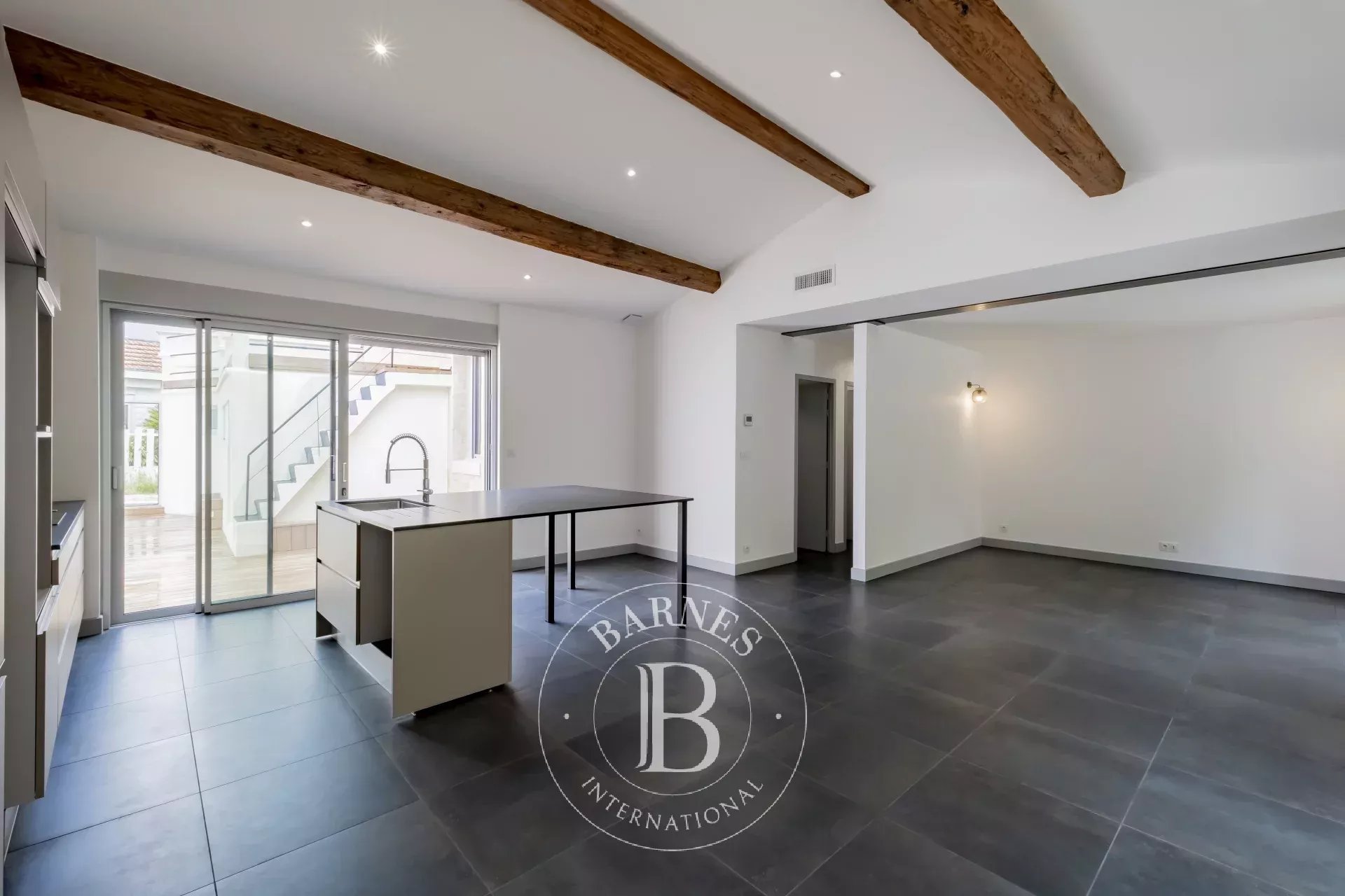 Ev Bordeaux - picture 4