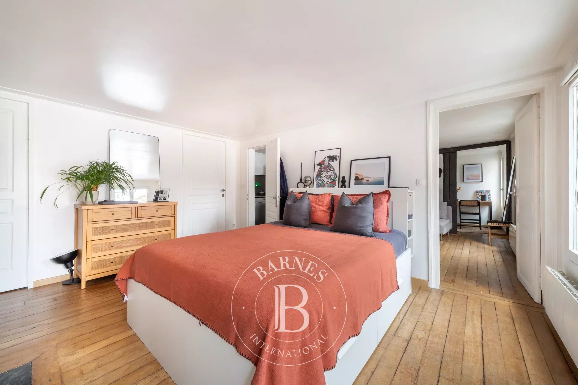 Daire Paris 3ème - picture 11