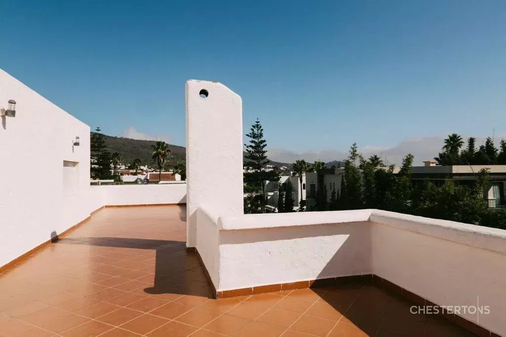 Image of Villa - 7 Bedrooms for Sale in Tétouan-Cabo Negro-Morocco, Image 19