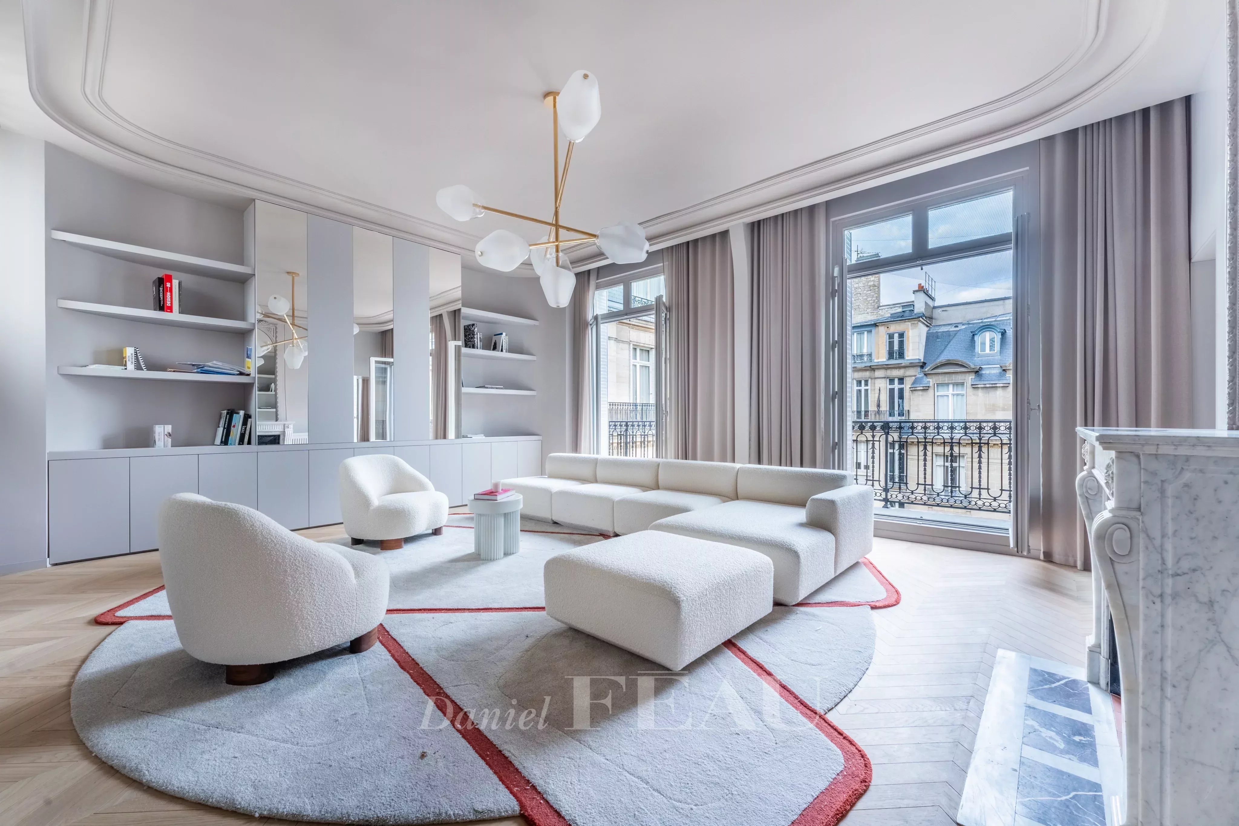 Paris 16th District – A bright and peaceful 4-bed apartment