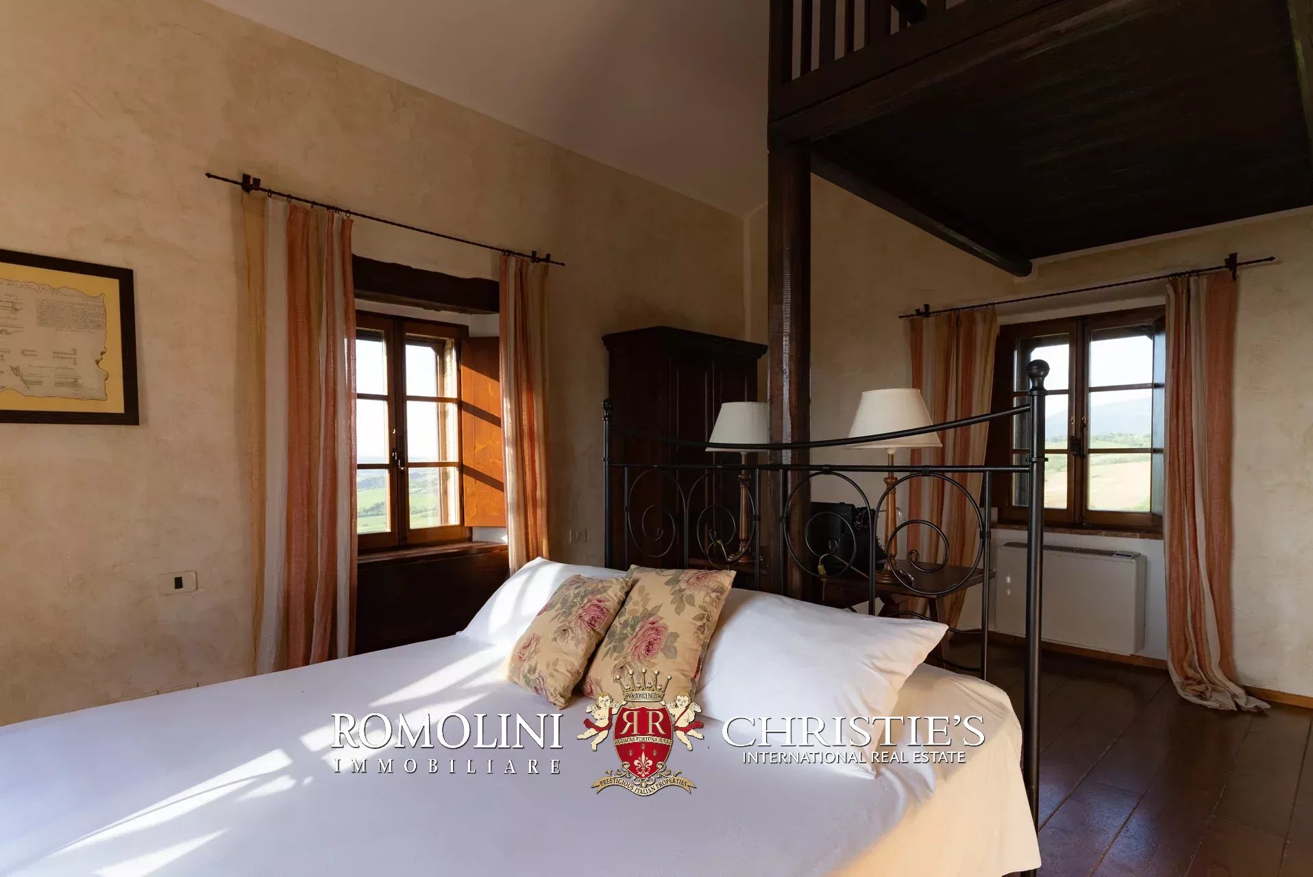 13 Bedroom Villa/Townhouse's Image 75