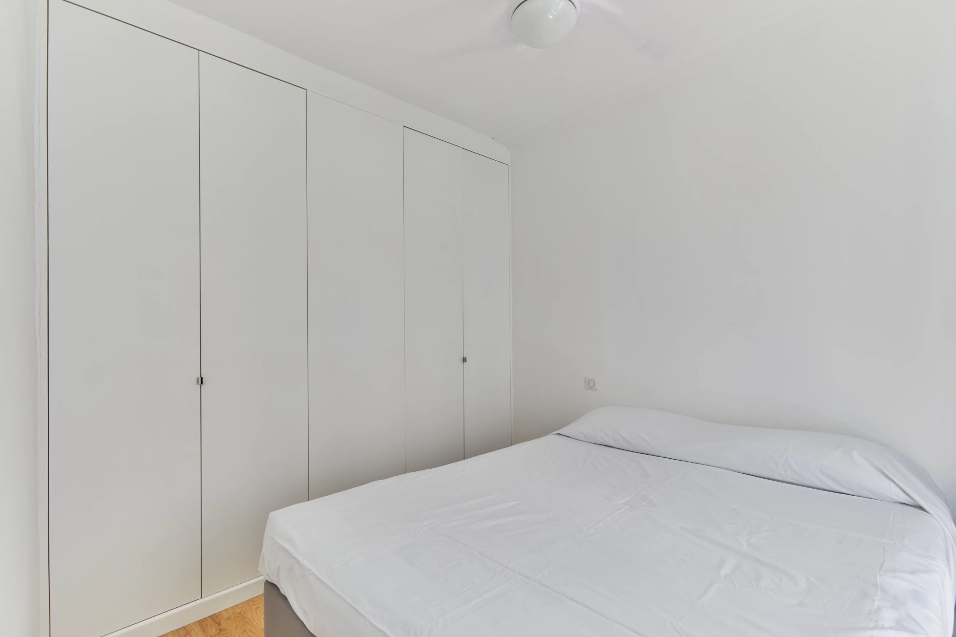 1 Bedroom Apartment/Flat's Image 7