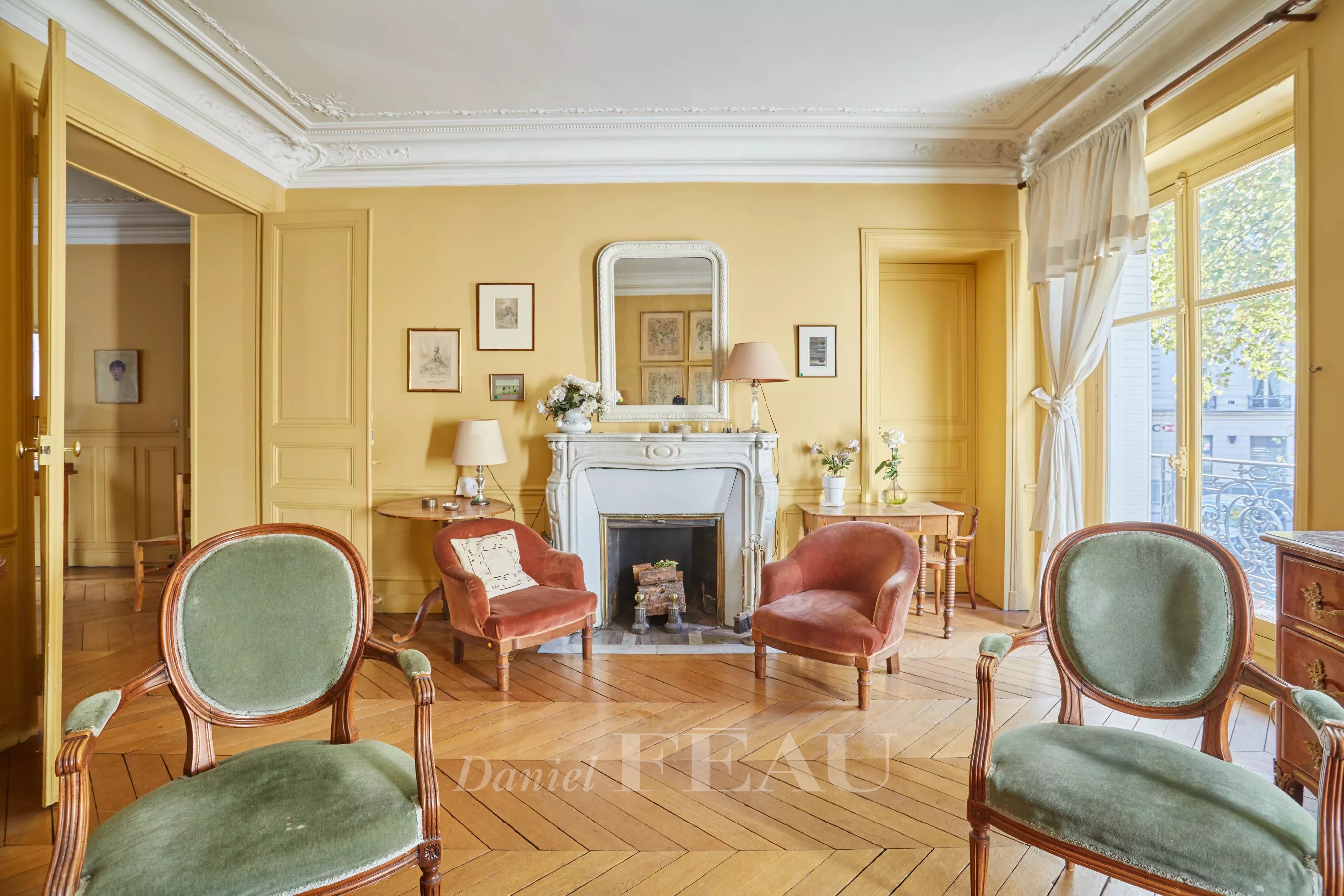 Sale Apartment Paris 16th