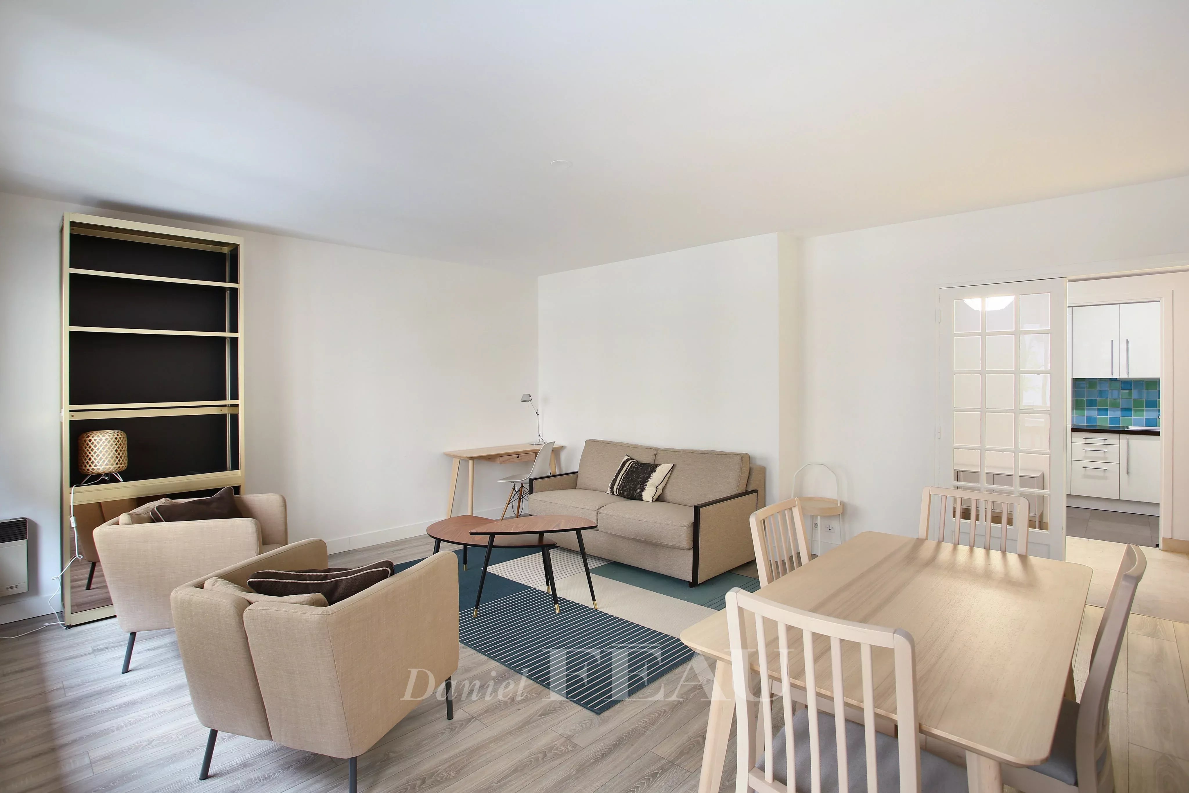 Living-room Wooden floor