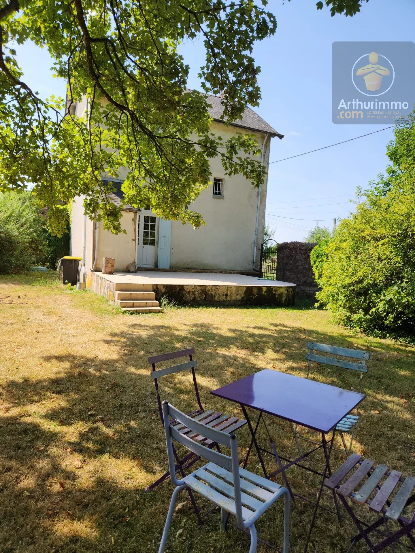 Maison pleine de charme avec son parc arboré — photo 3