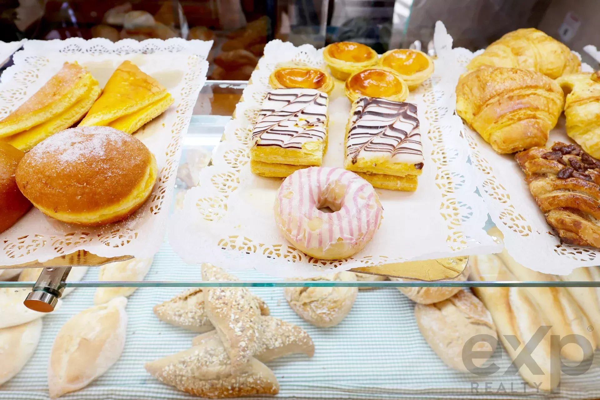 Pastry Shop & Pizzeria, Terrace, Beach Parking 300 m 85506714 image 7