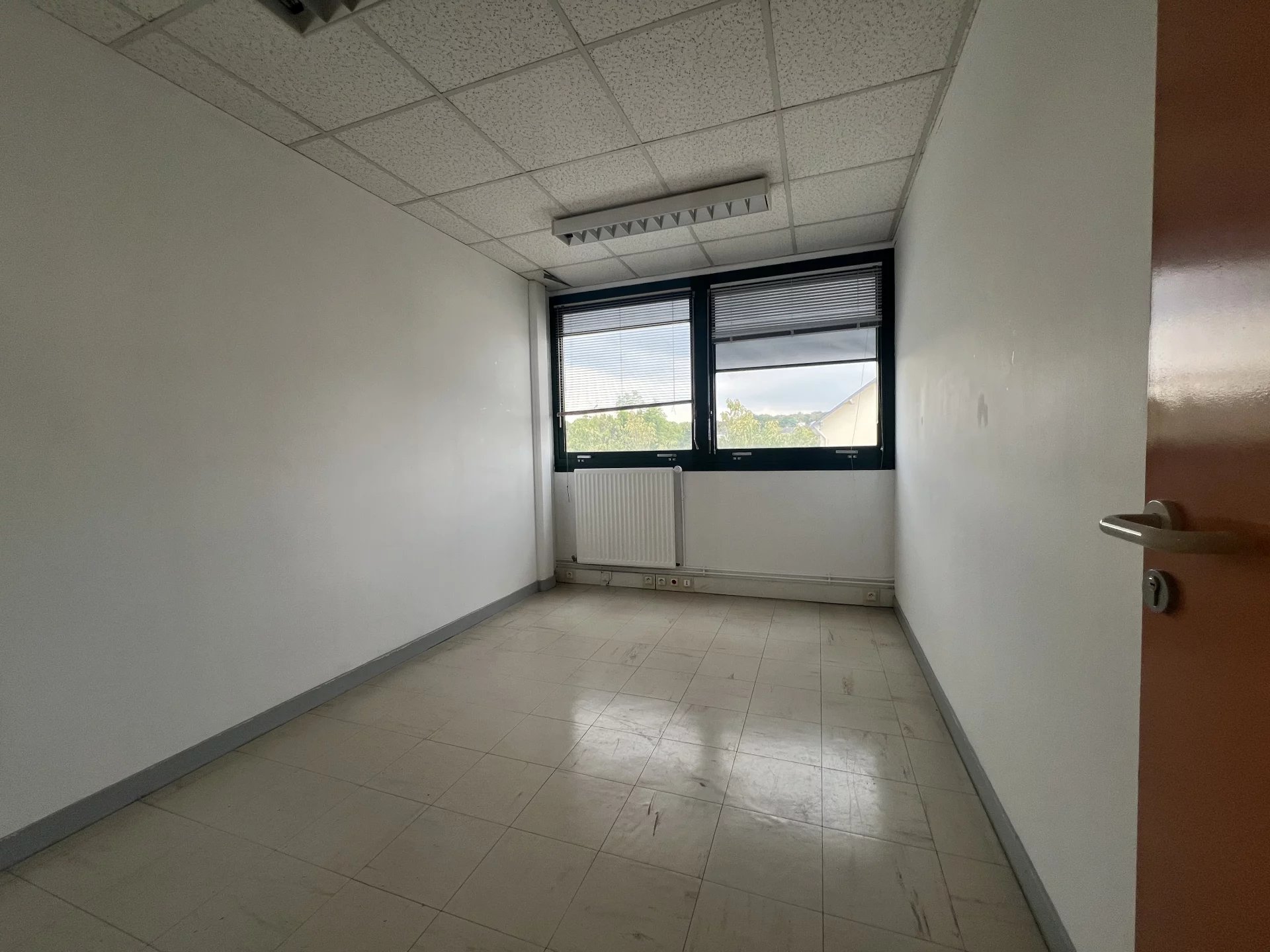 Local professionnel - Photo 5