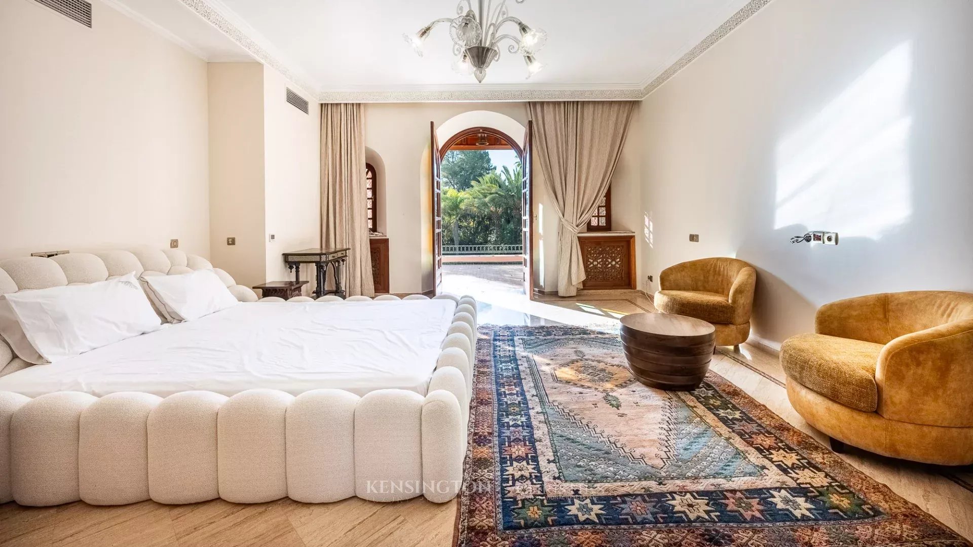 6 Bedroom Villa/Townhouse's Image 49