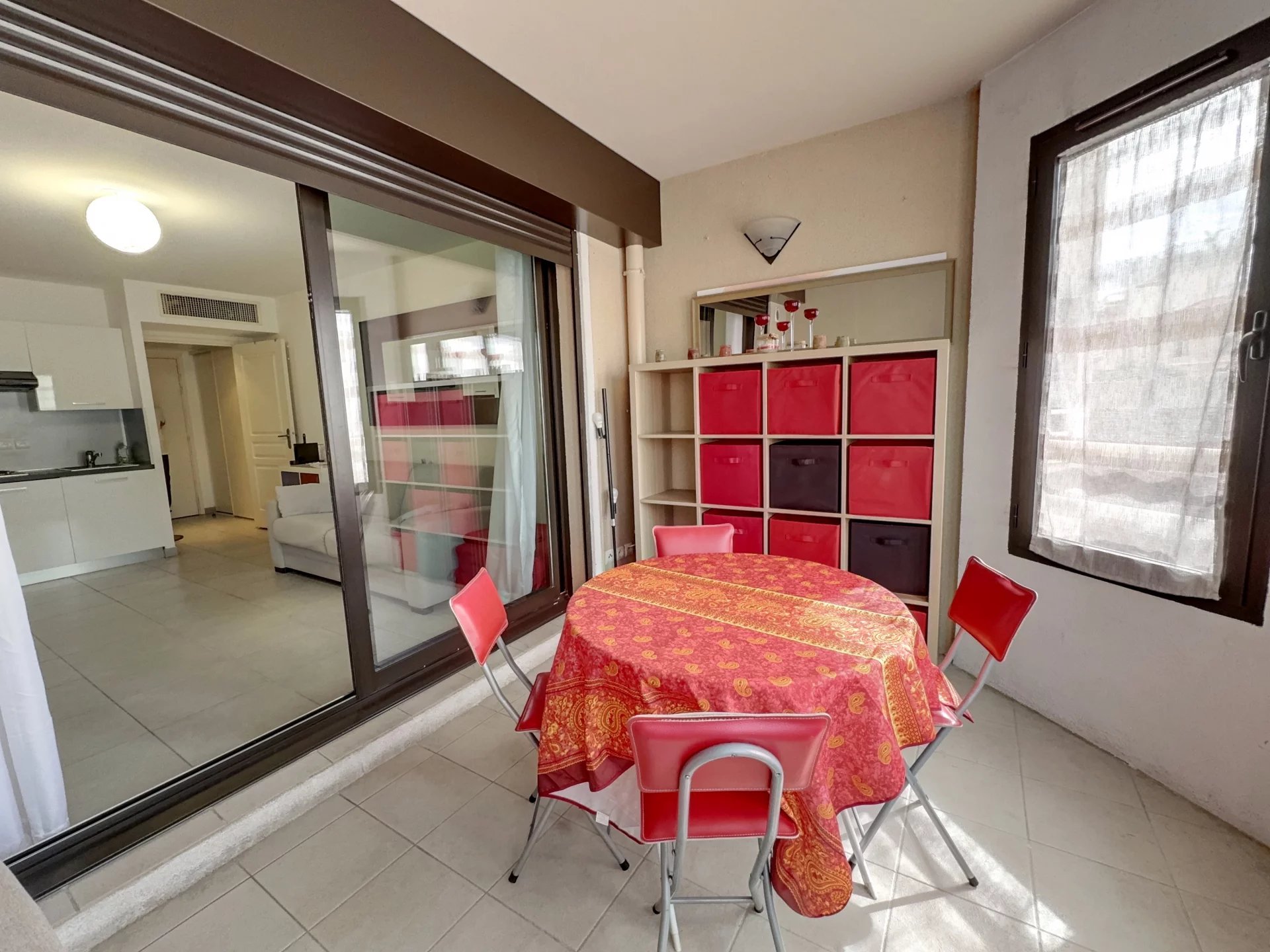 Agence immobilière de 