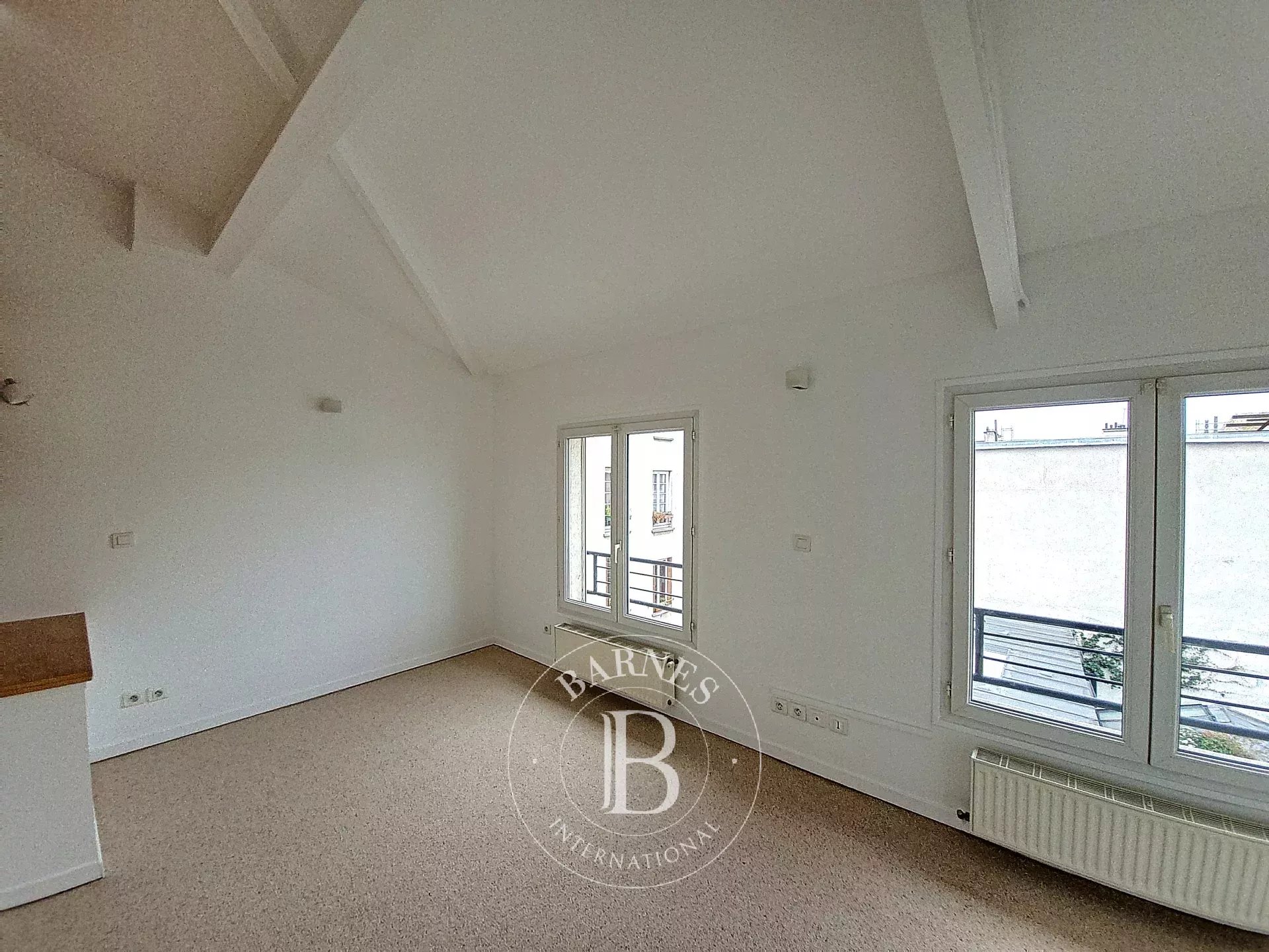Paris  - Apartment 3 Bedrooms - picture 16