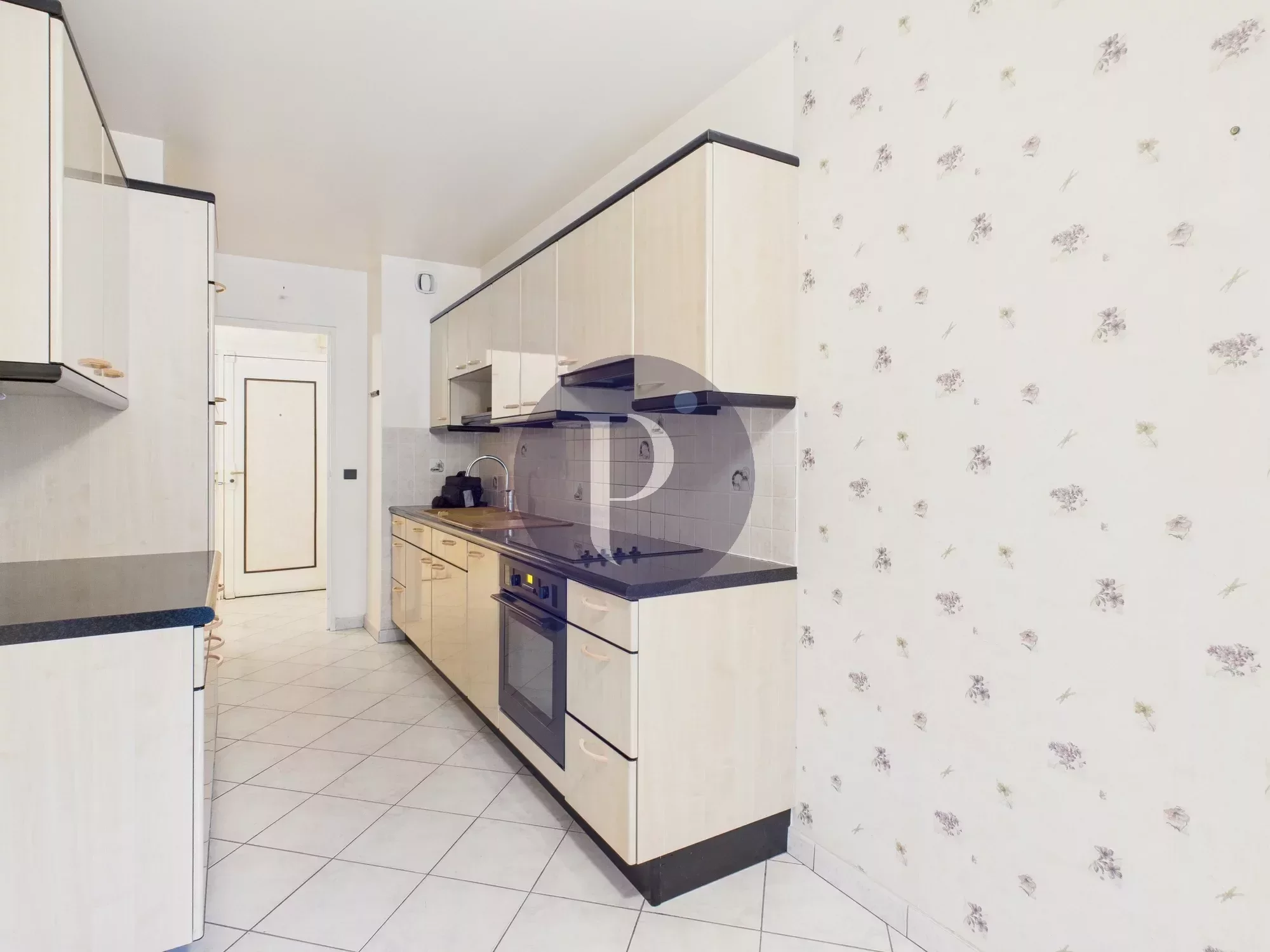 vente-appartement-4-pieces-verrieres-le-buisson-86335311