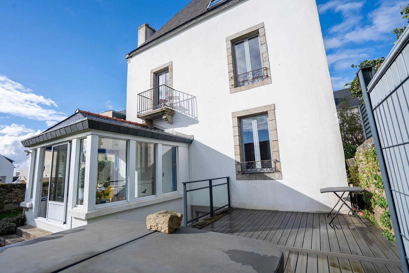 Trégunc - Centre-ville, Belle Maison de maître de plus de 150 m² habitables avec jardin et carport