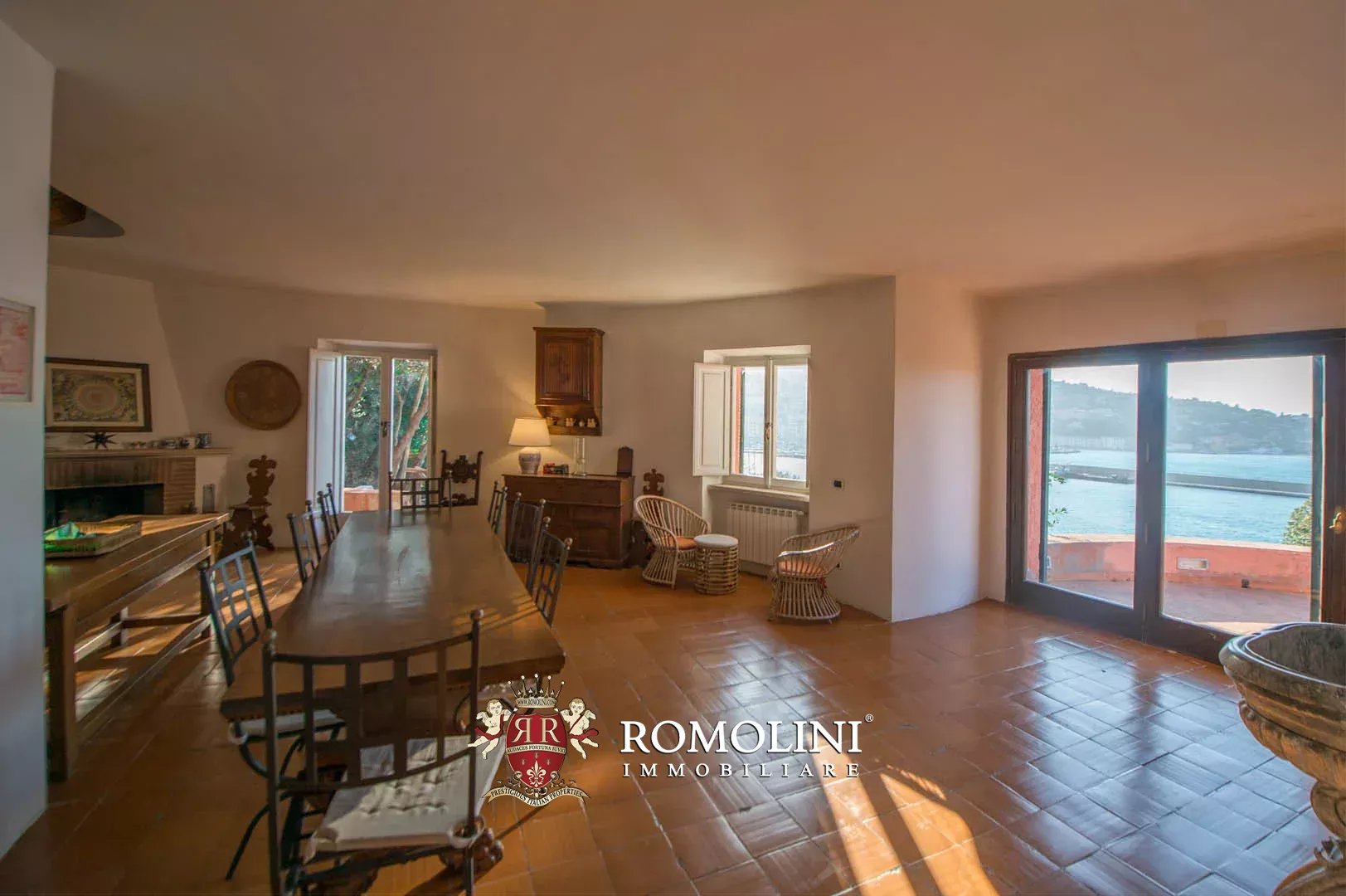 10 Bedroom Villa/Townhouse's Image 27
