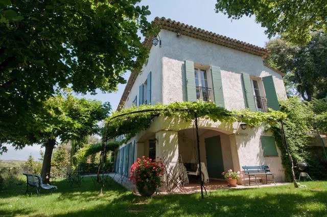 Sale Bastide Mougins