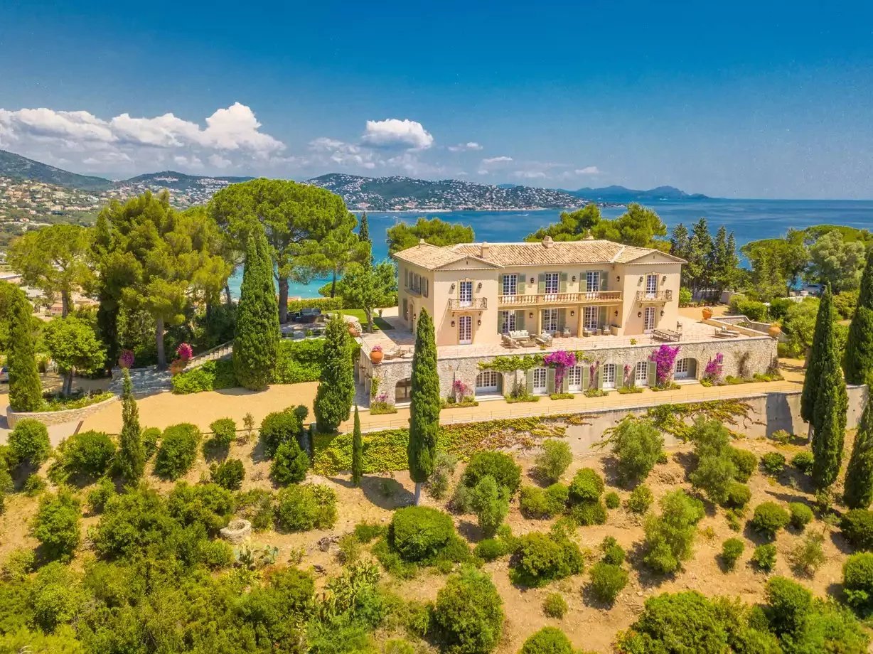 Agence immobilière de Ellington International