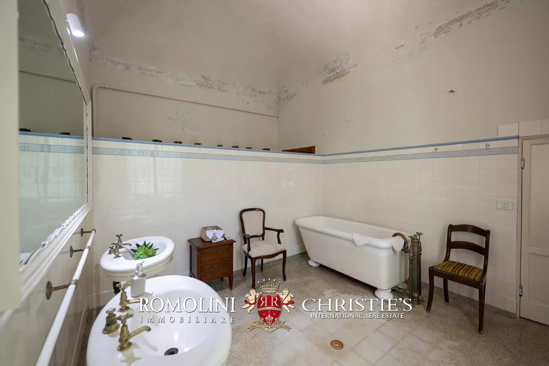26 Bedroom Villa/Townhouse's Image 33