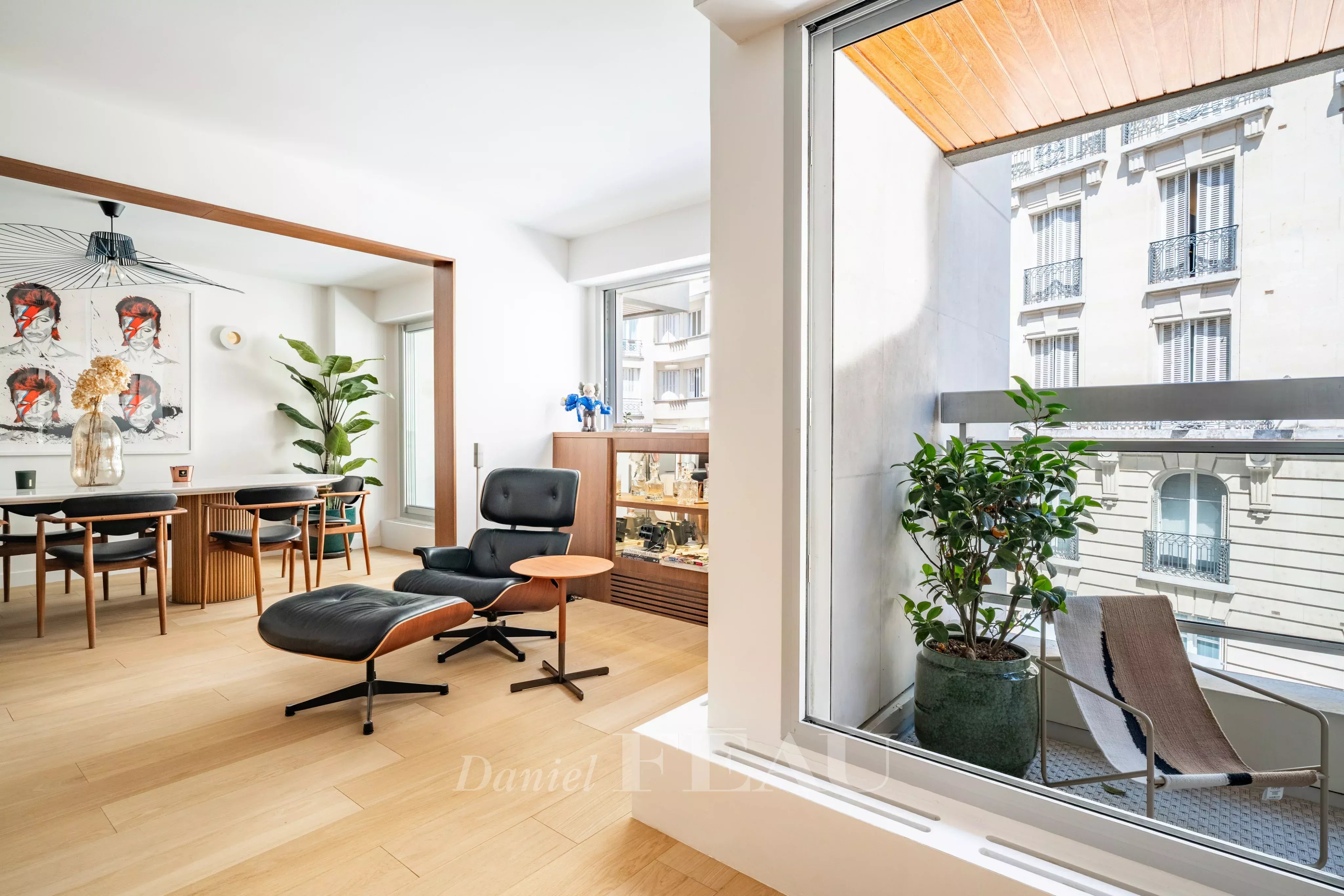 Sale Apartment Paris 7th