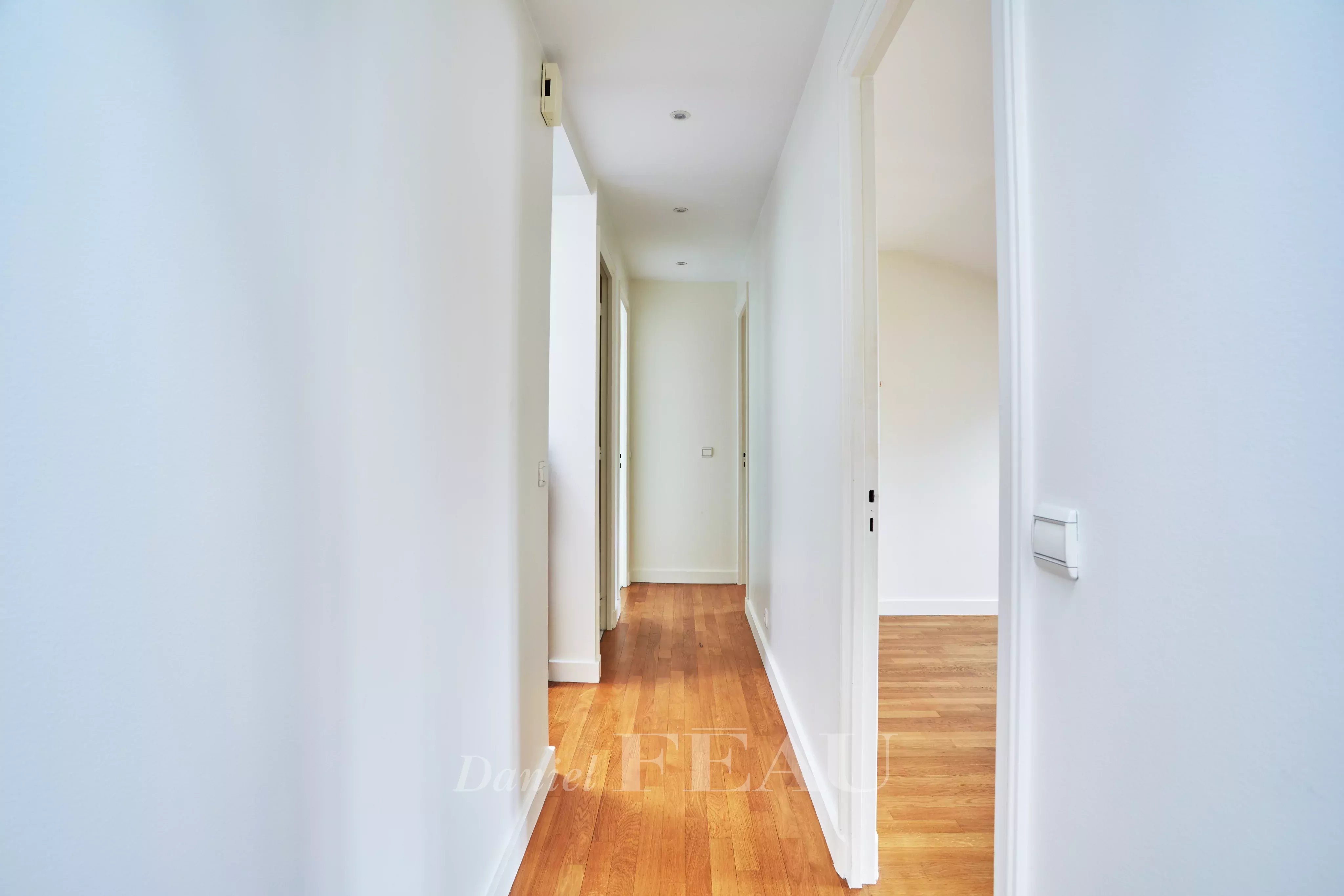 Rental Apartment Paris 8th