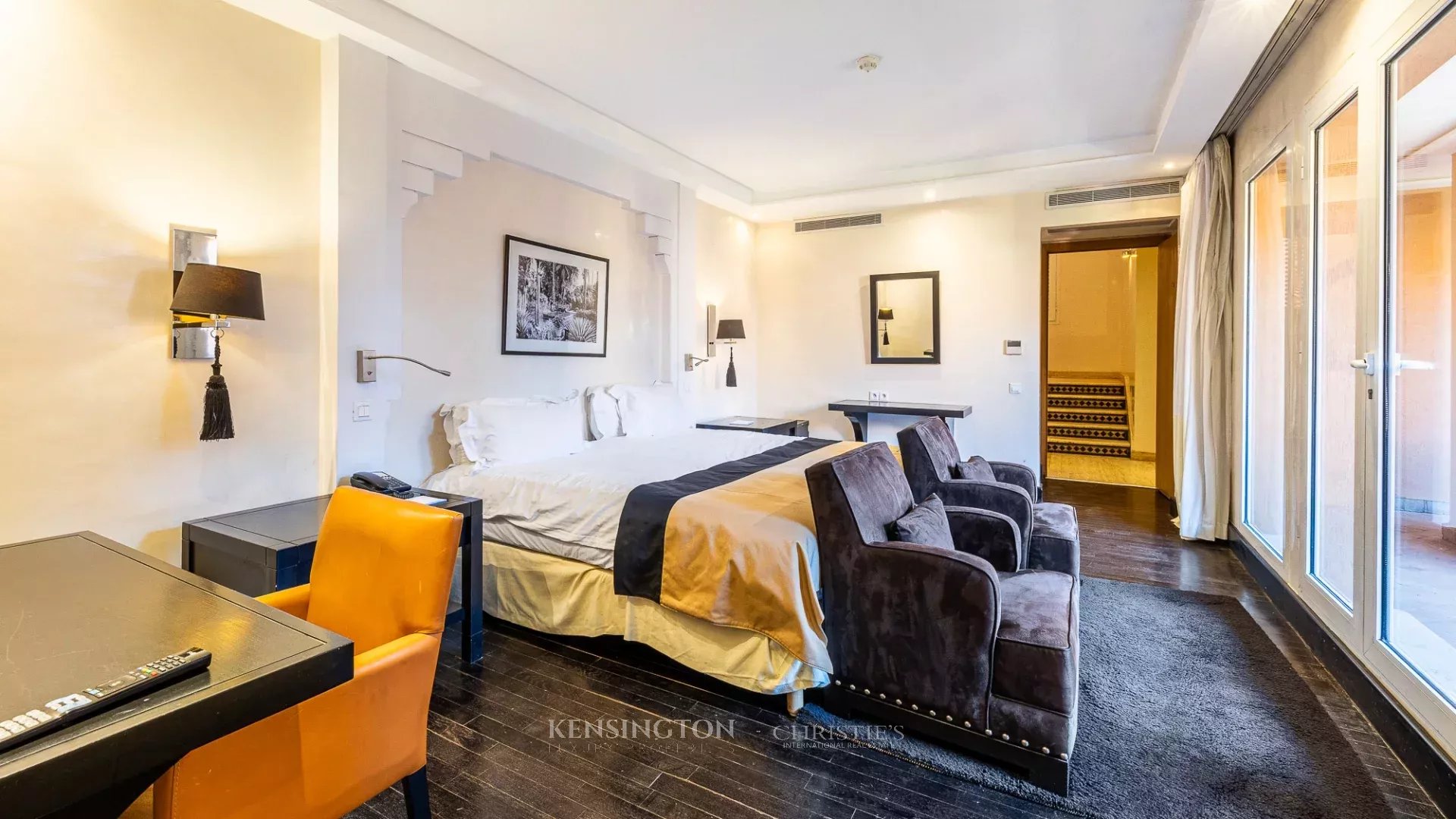 6 Bedroom Villa/Townhouse's Image 15