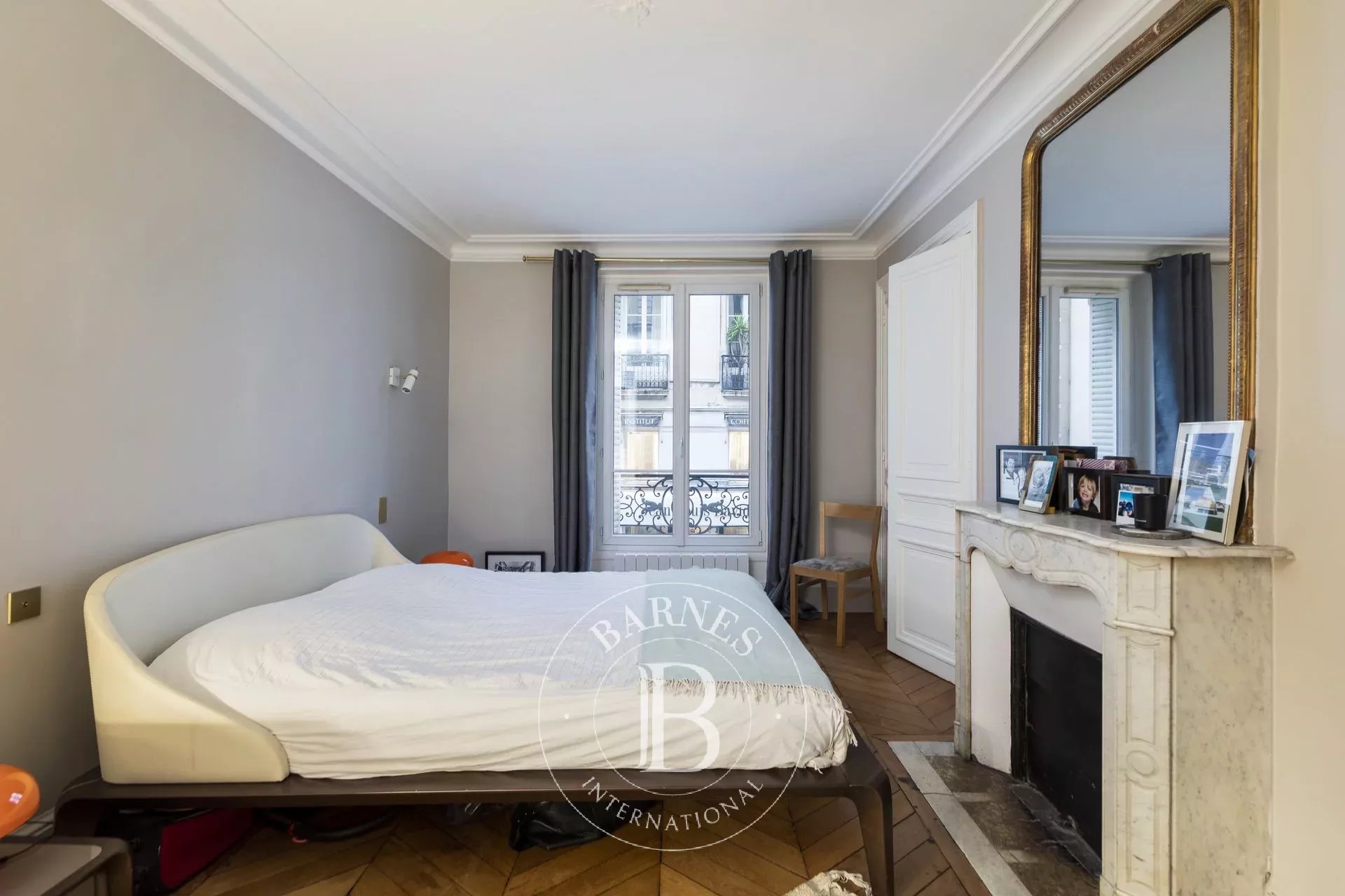 Daire Paris 7ème - picture 7