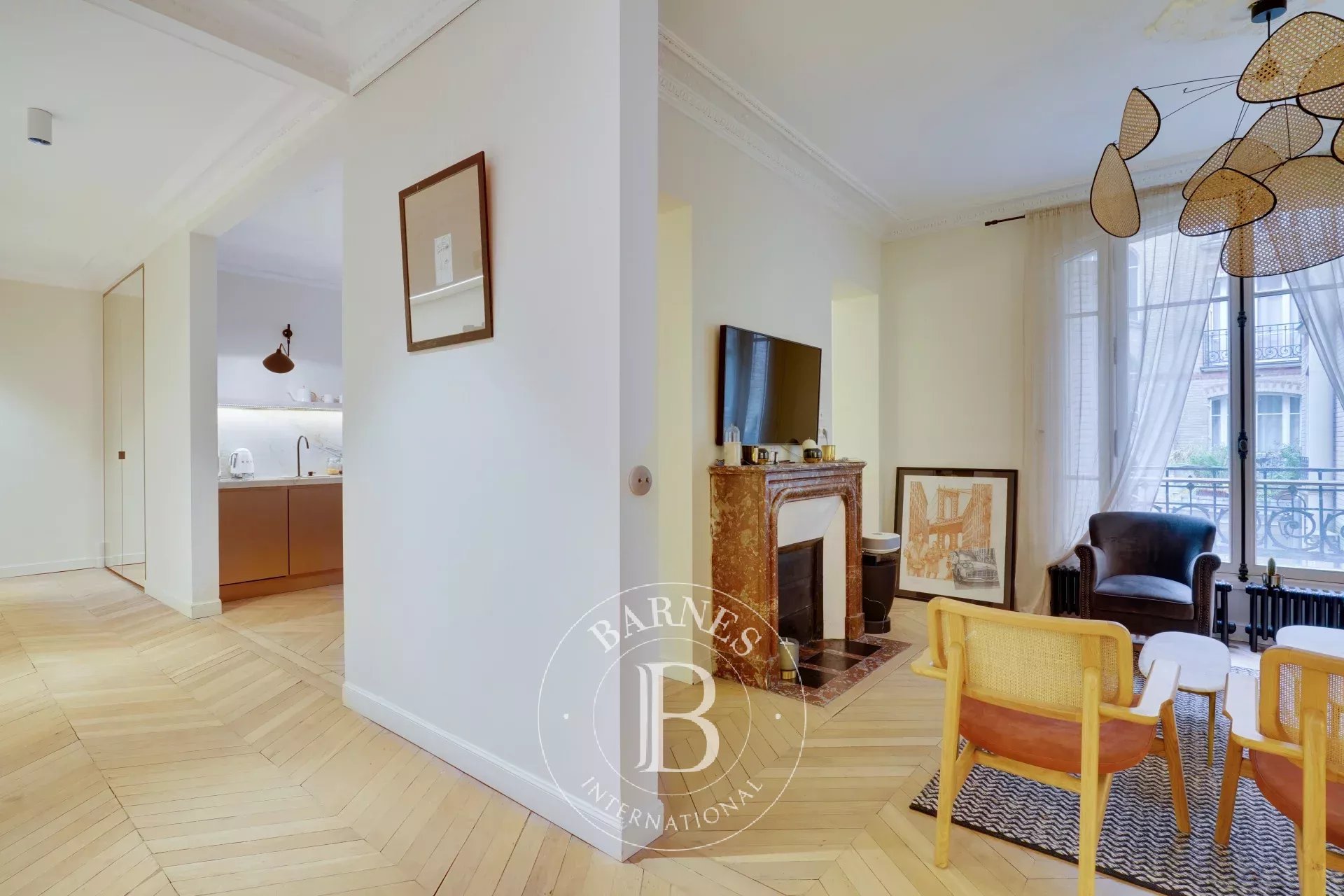 Paris 6 - Sèvres - Vaneau - 98,42 sqm renovated apartment - 3 bedrooms - picture 5