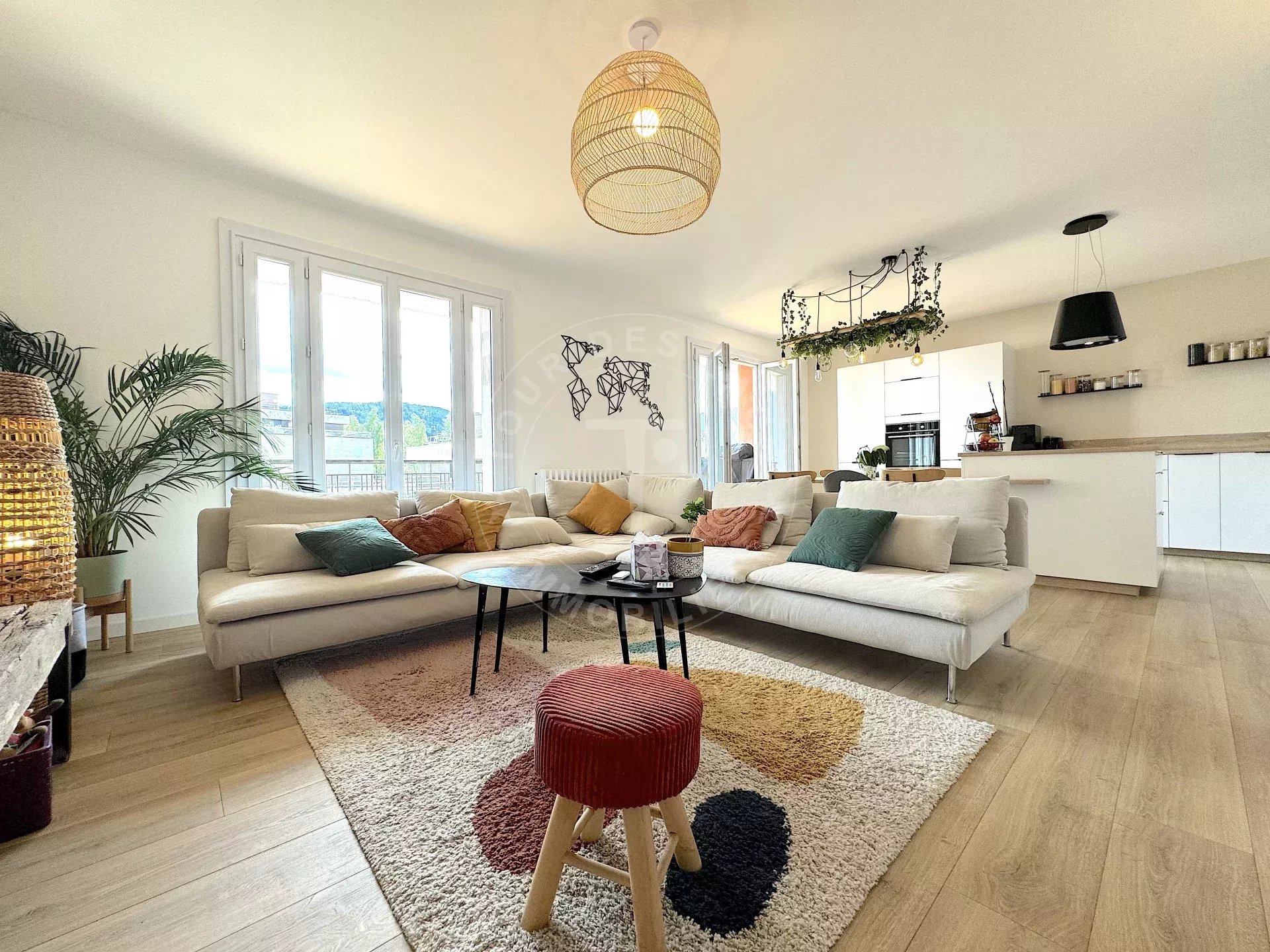 Appartement moderne à vendre au centre ville d'Annecy 