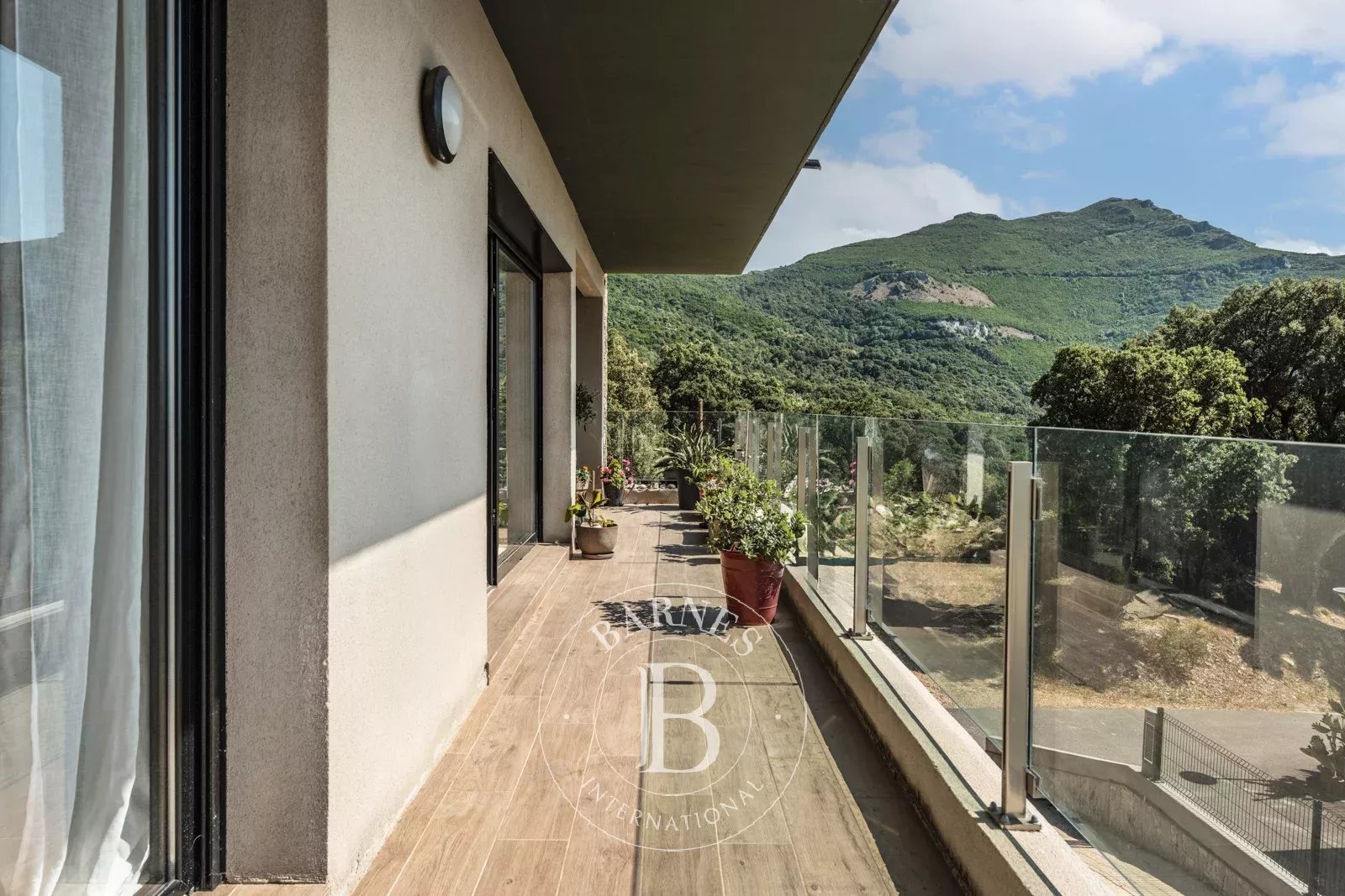 Daire Saint-Florent - picture 15