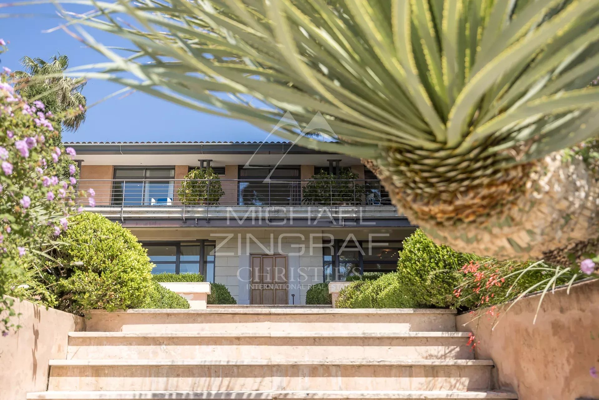 5 Bedroom Villa/Townhouse's Image 23