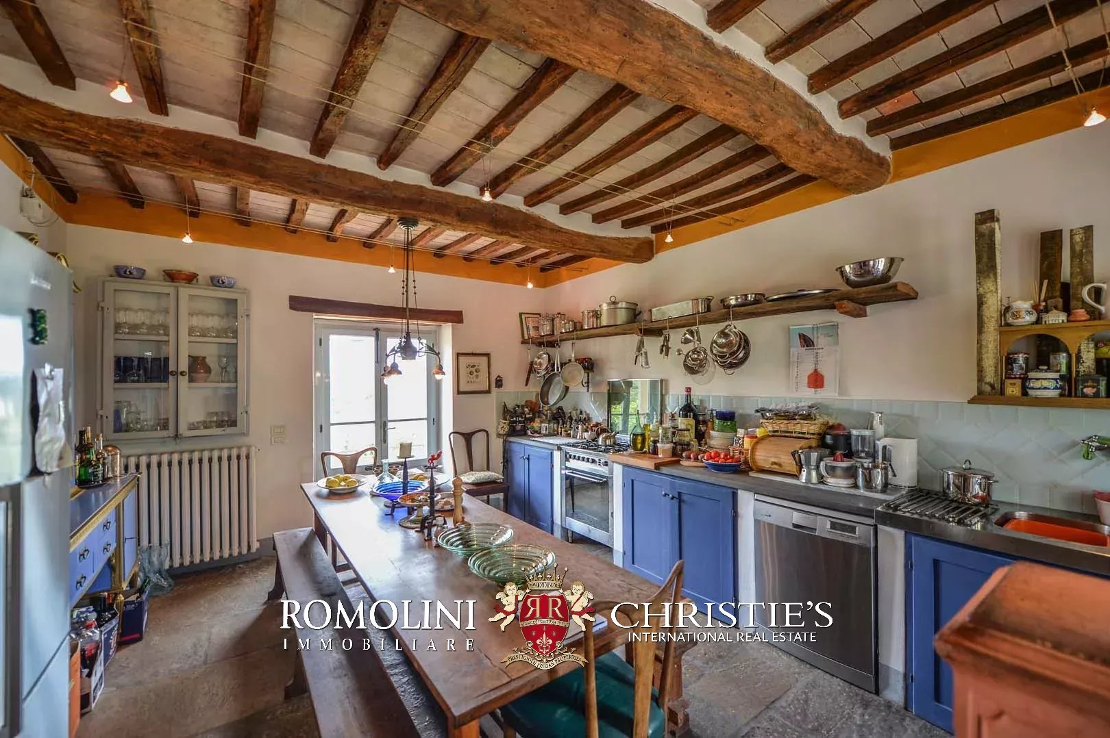 6 Bedroom Villa/Townhouse's Image 33