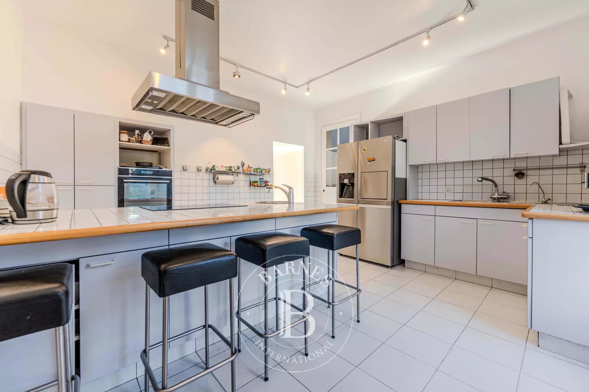 Kirevi Aix-en-Provence - picture 21