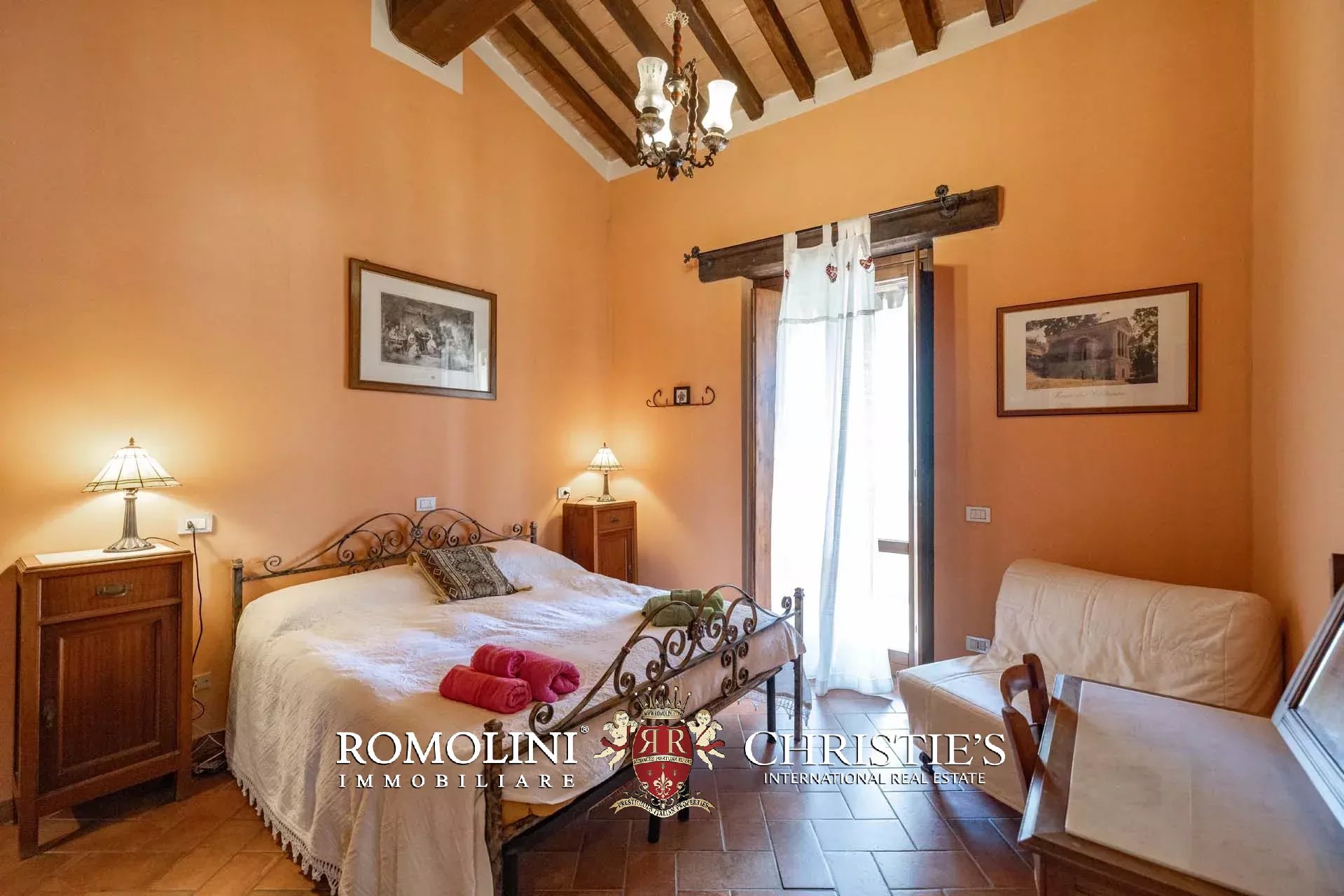 6 Bedroom Villa/Townhouse's Image 63