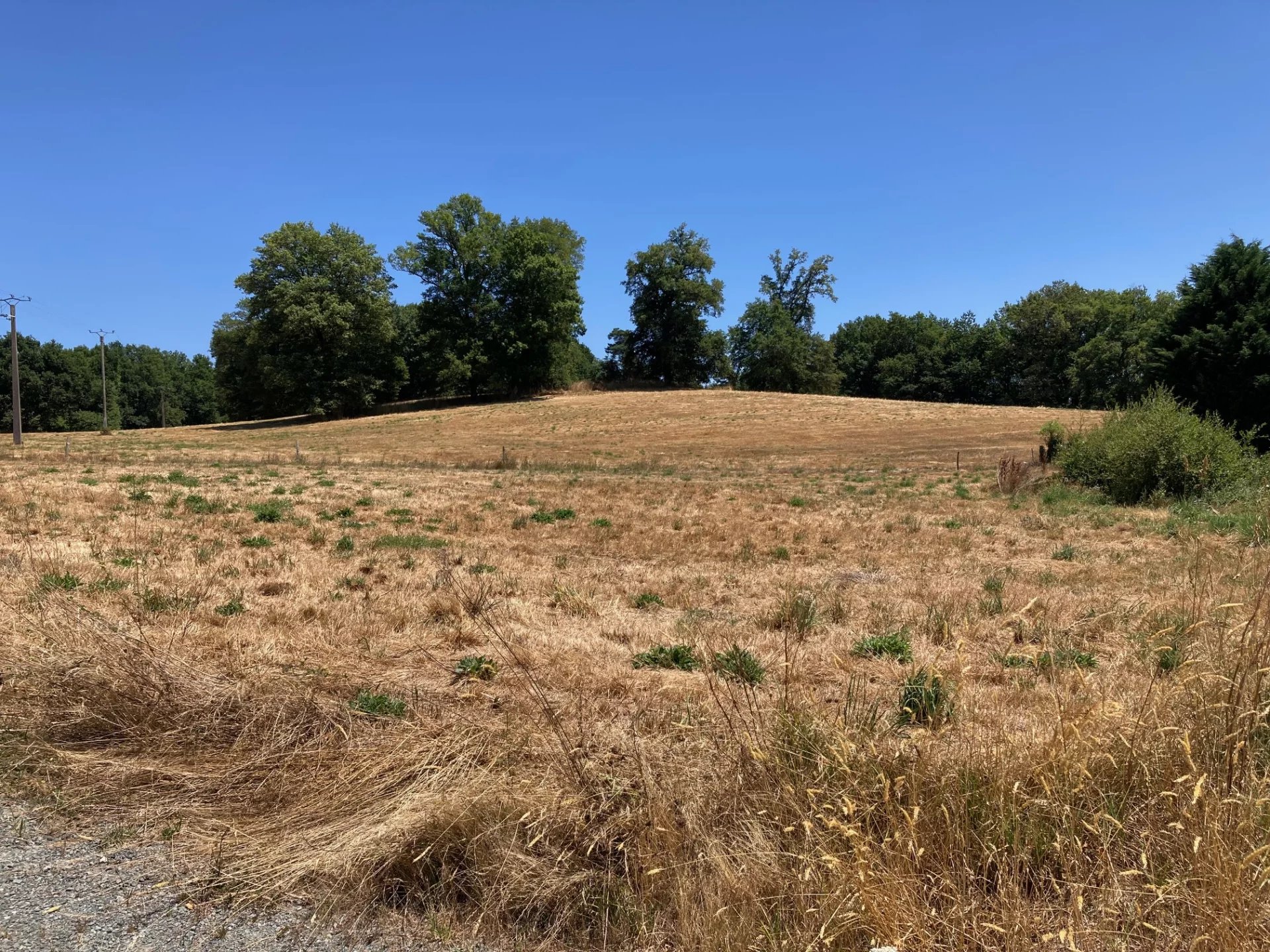 Terrain Constructible à Thiviers