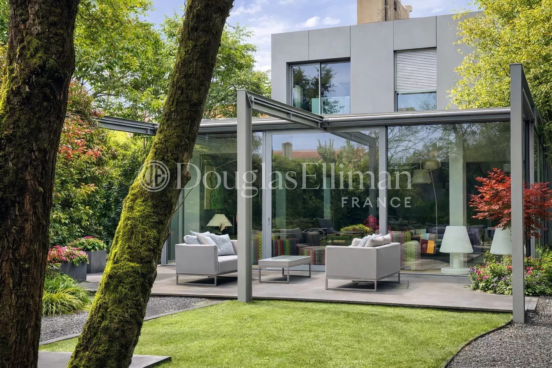 BORDEAUX – Caudéran – Villa contemporaine - Image nᵒ2