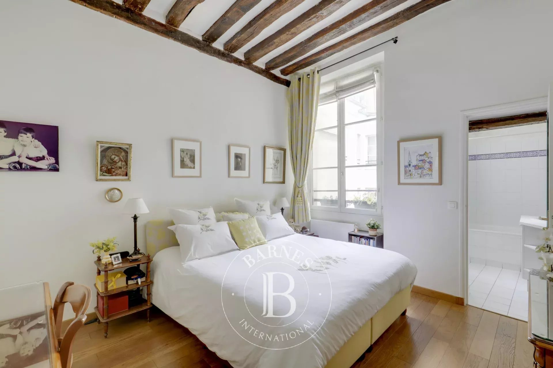 Paris 6 - Dragon - 2 rooms - spacious - view - picture 11