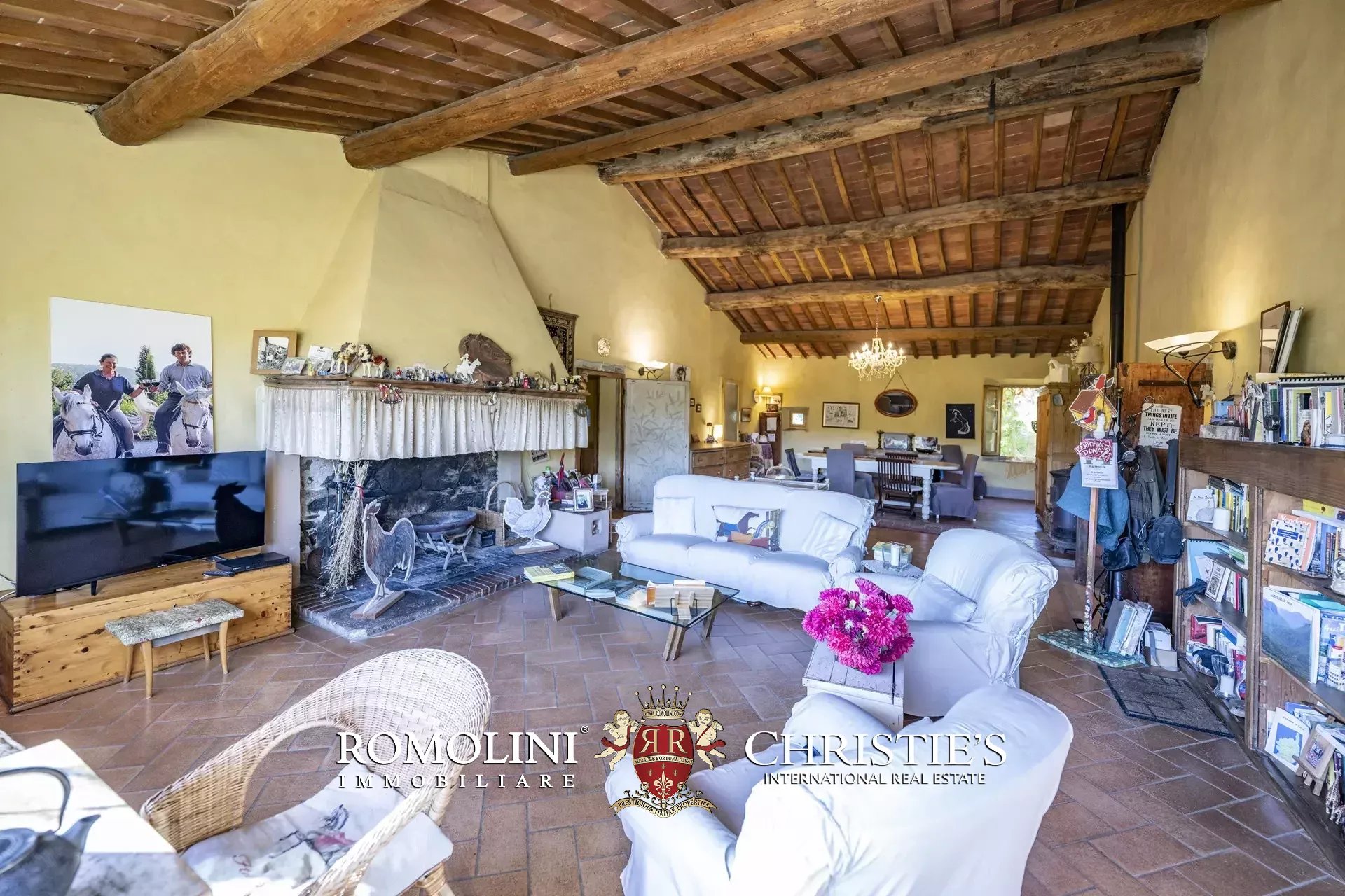 9 Bedroom Horse Property's Image 45