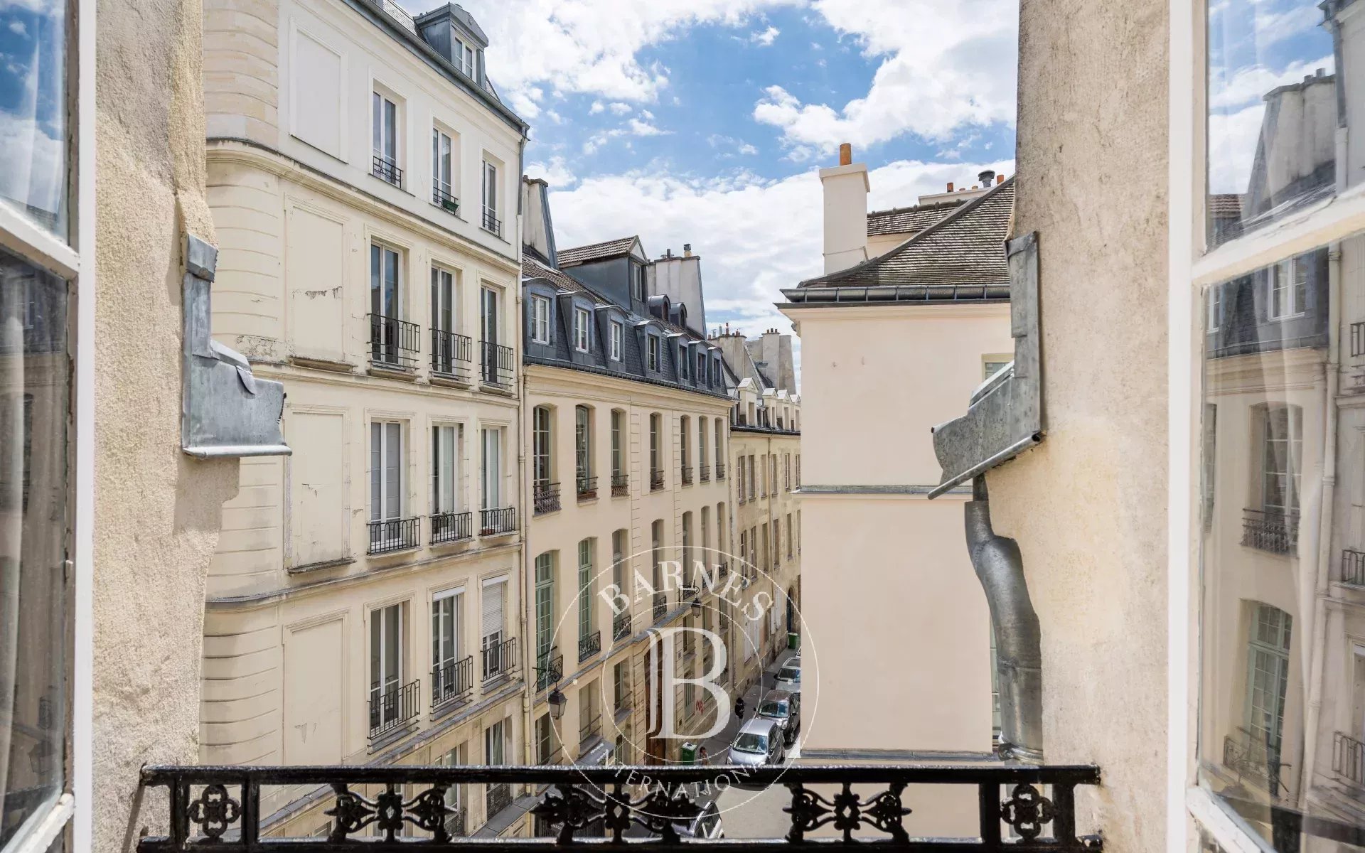 Daire Paris 3ème - picture 8