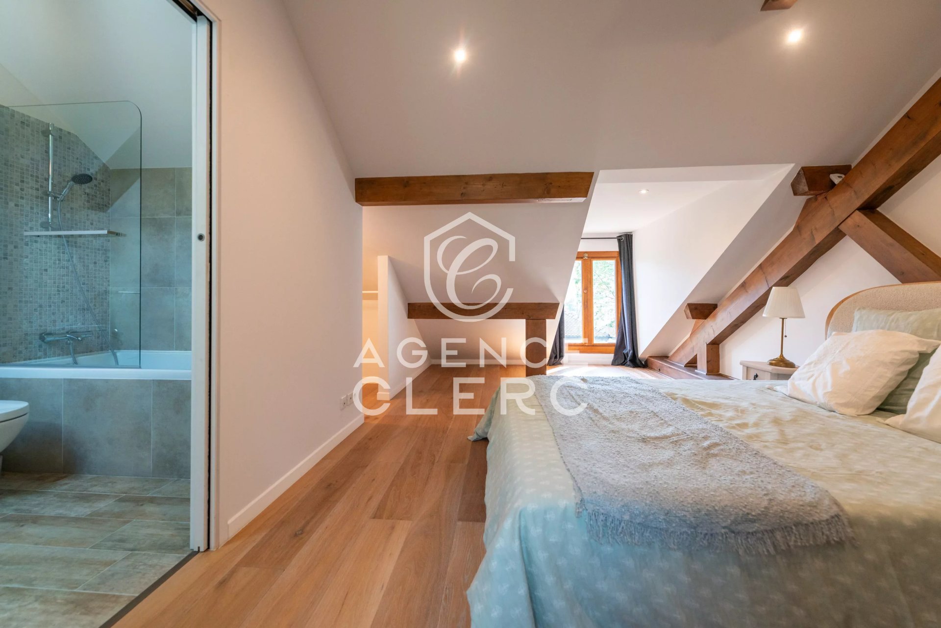 2 Bedroom Apartment/Flat's Image 7