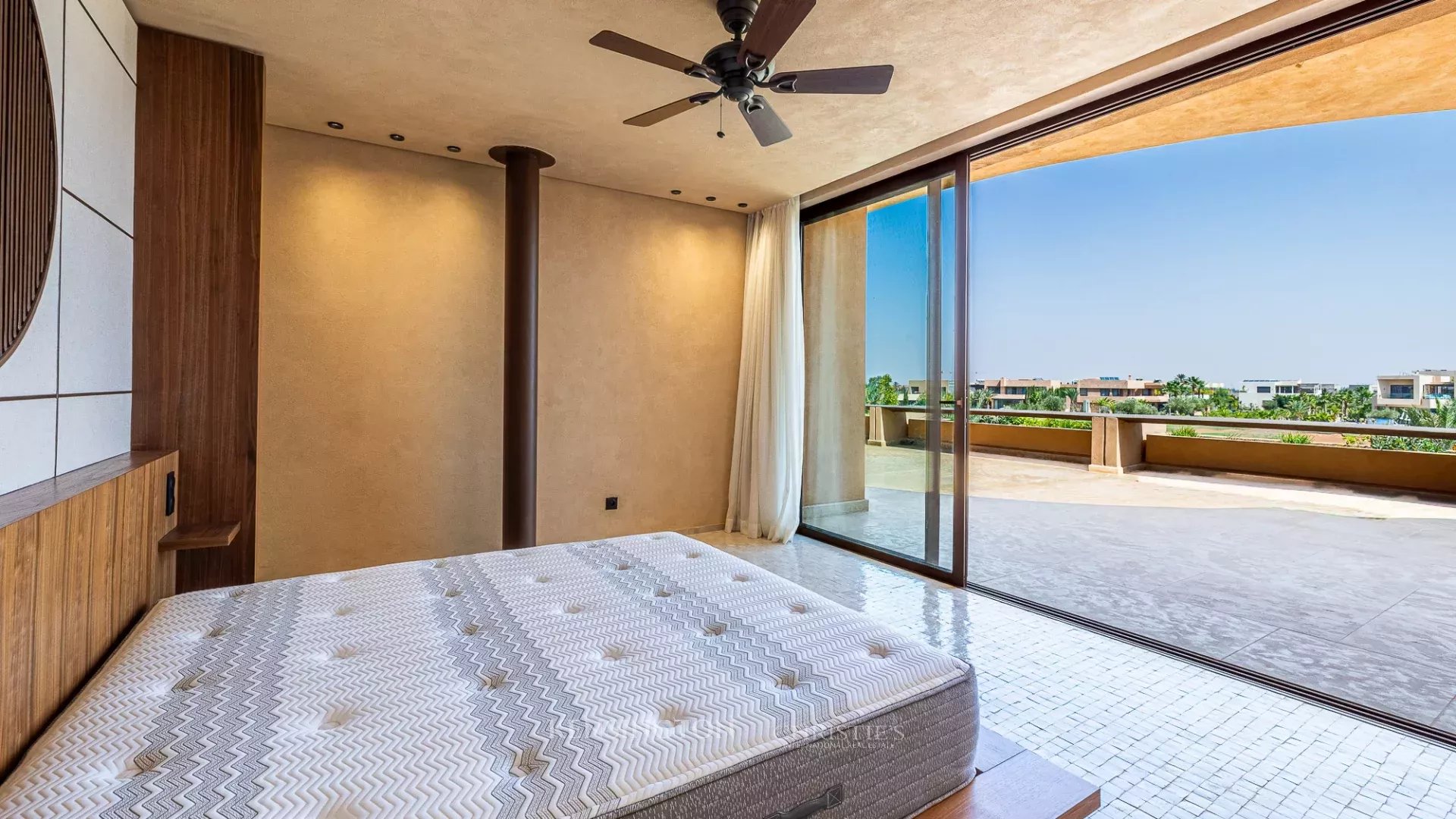 5 Bedroom Villa/Townhouse's Image 28