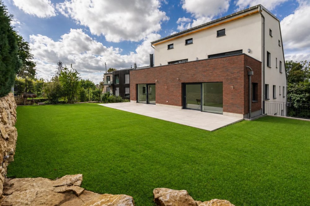 VIVRE COMME DANS UNE MAISON !