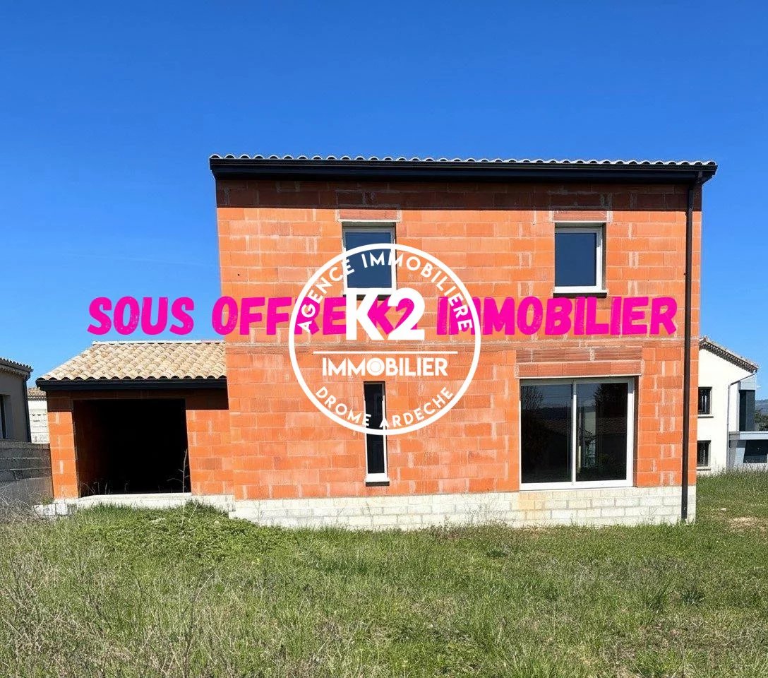 MAISON - A FINIR D'AMENAGER