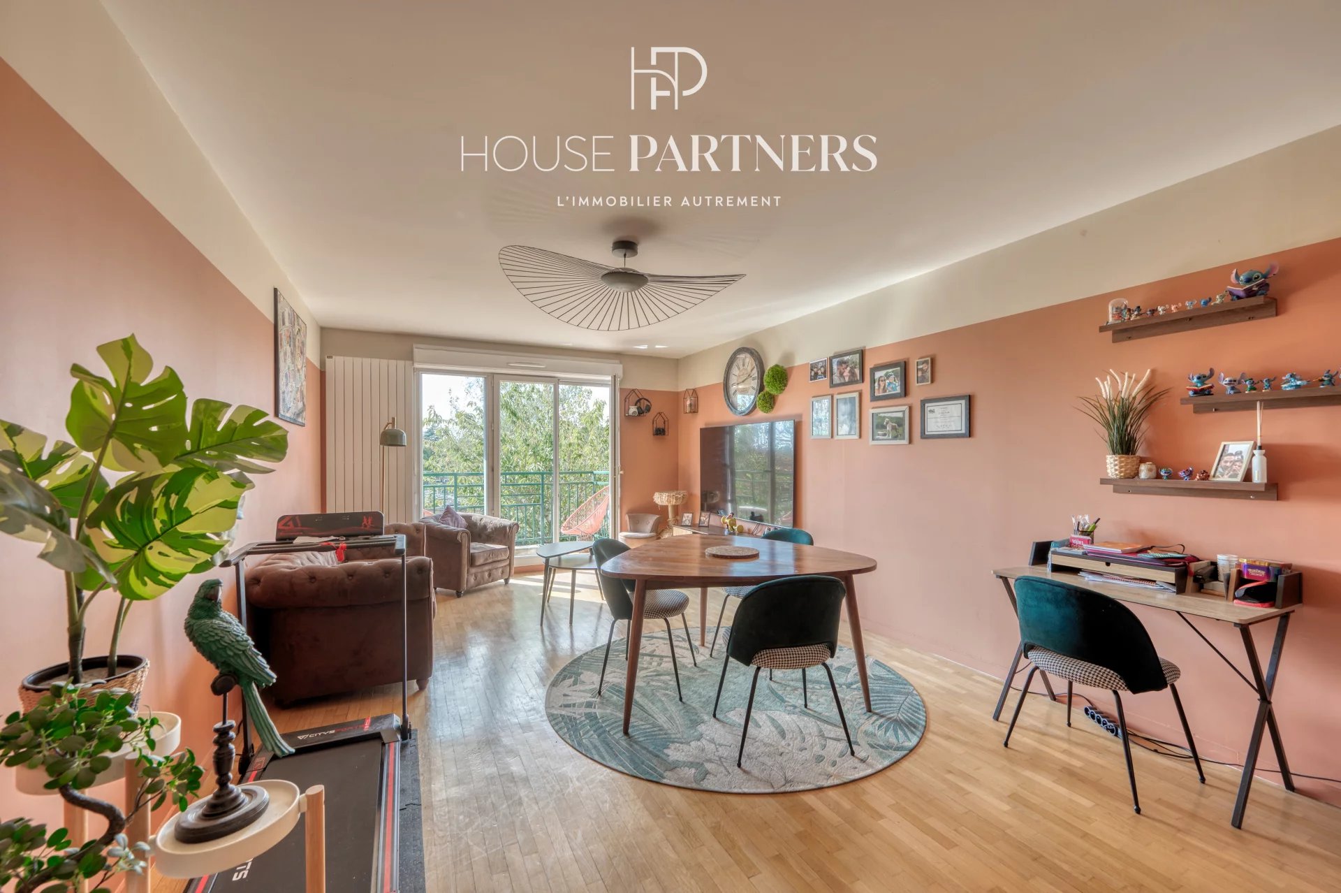 Agence immobilière de 