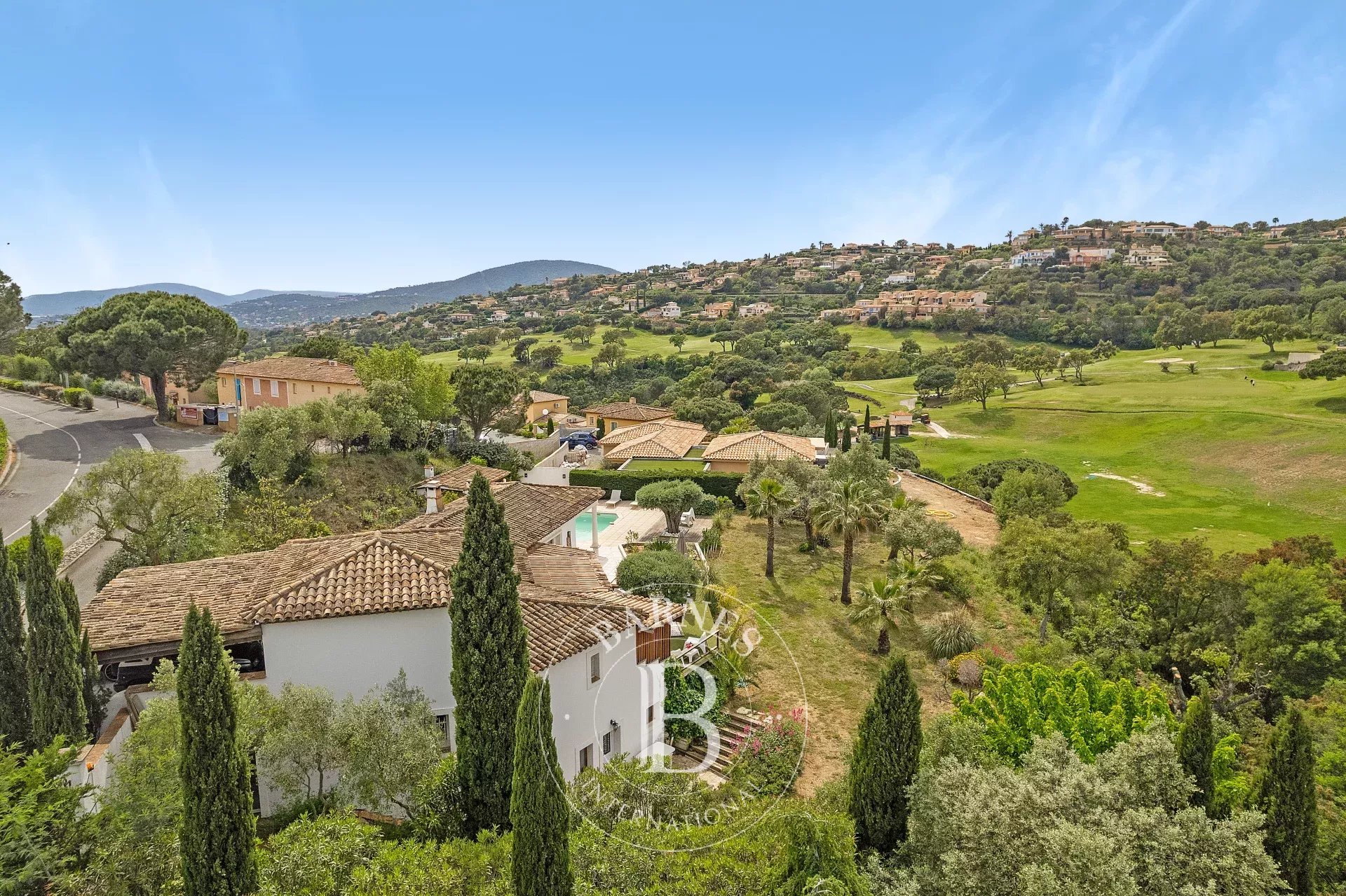 Villa Sainte-Maxime - picture 4