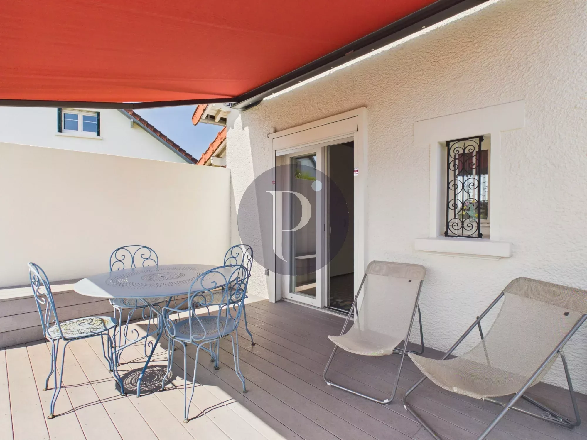 vente-maison-8-pieces-verrieres-le-buisson-86964081
